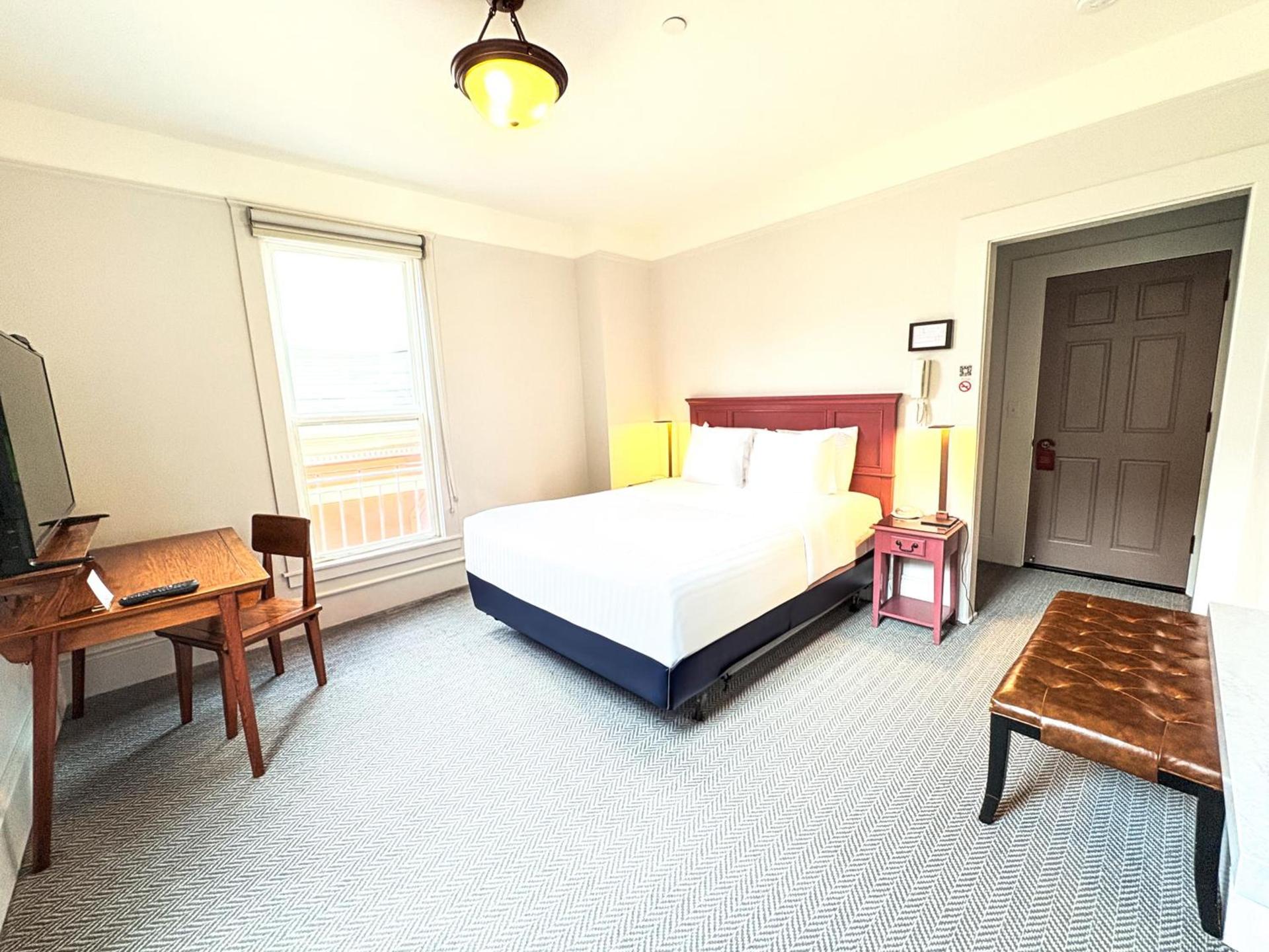 The Grove Inn photo 21