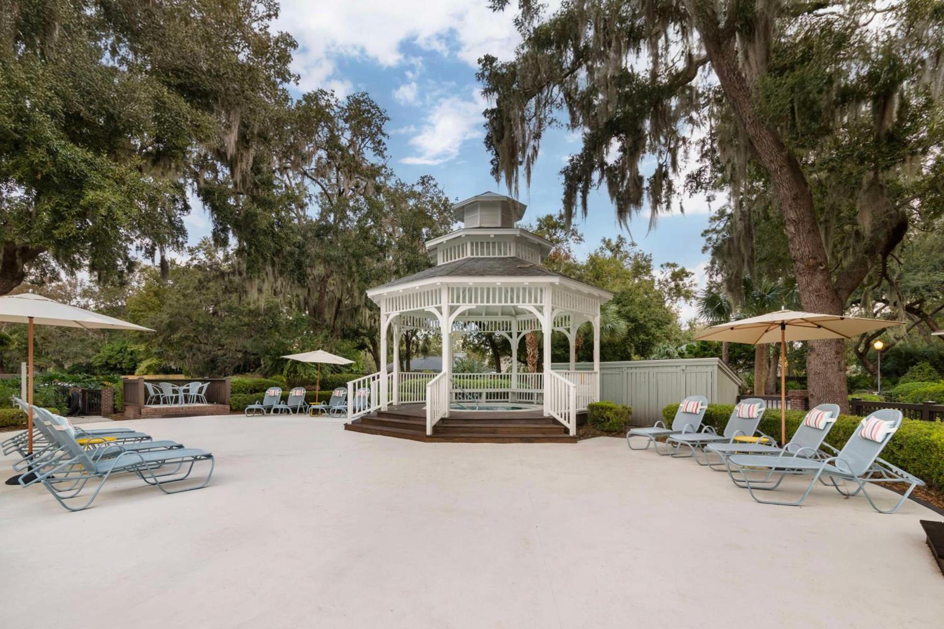 Best Western Plus St. Simons photo 6