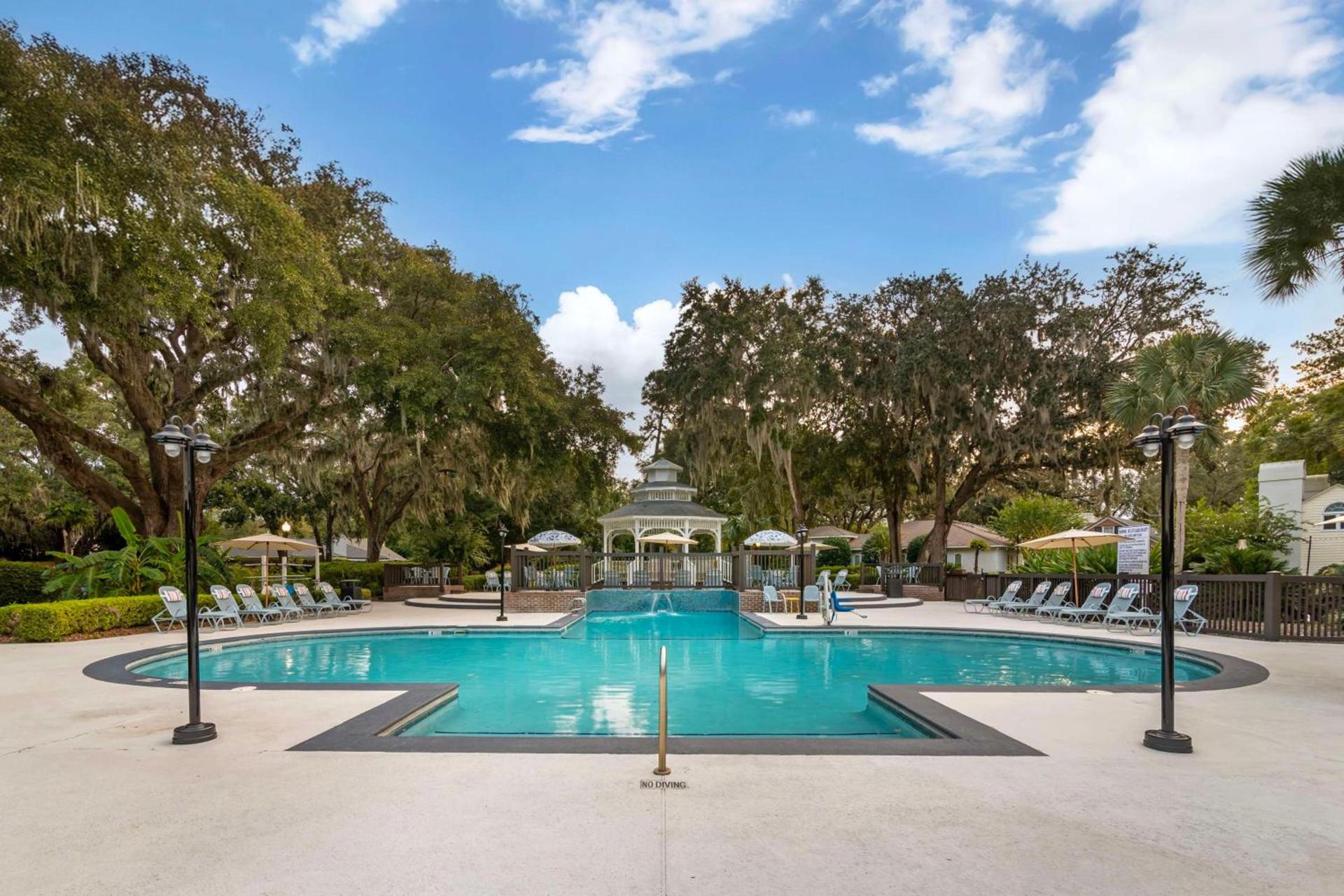 Best Western Plus St. Simons photo 7