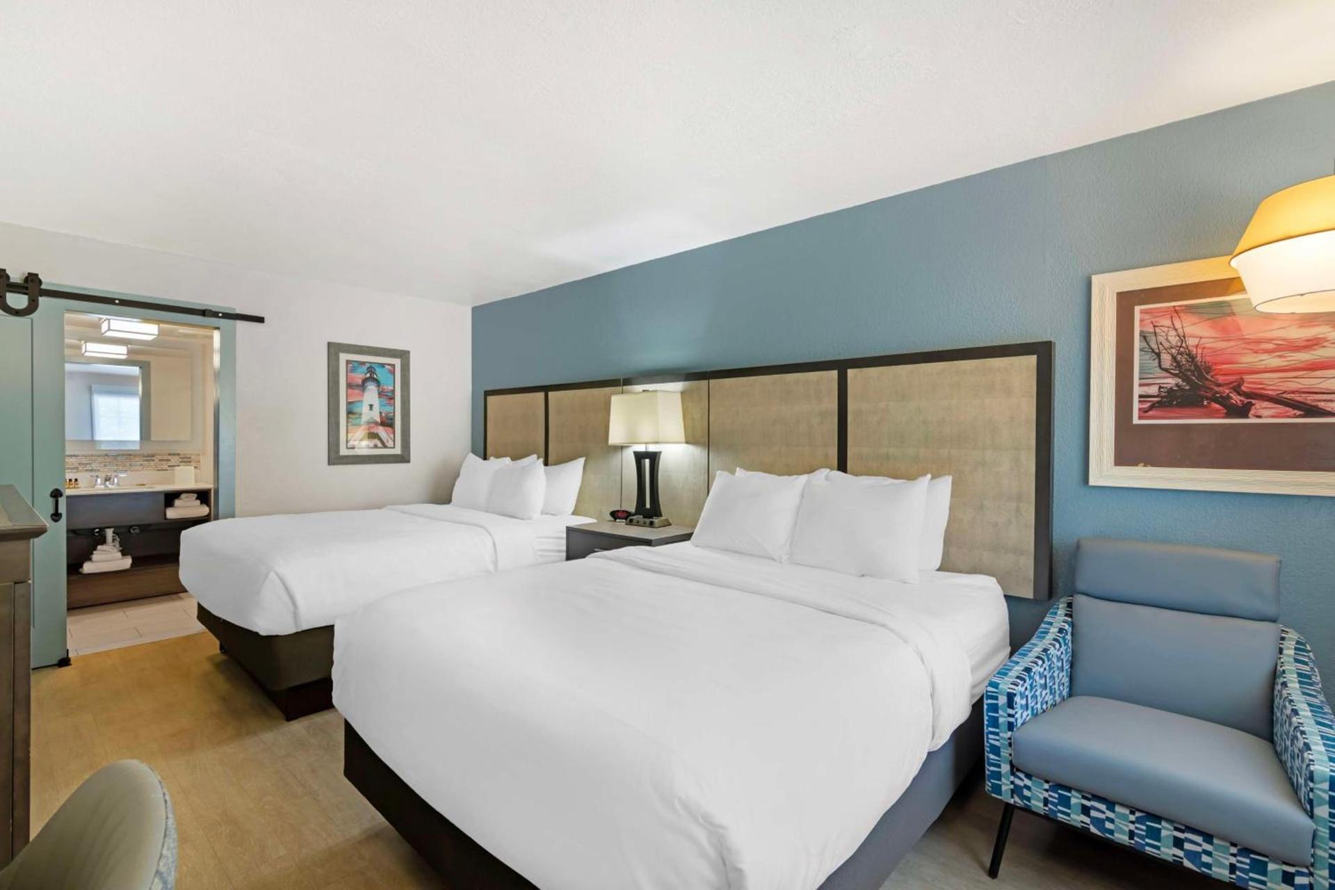 Best Western Plus St. Simons photo 2