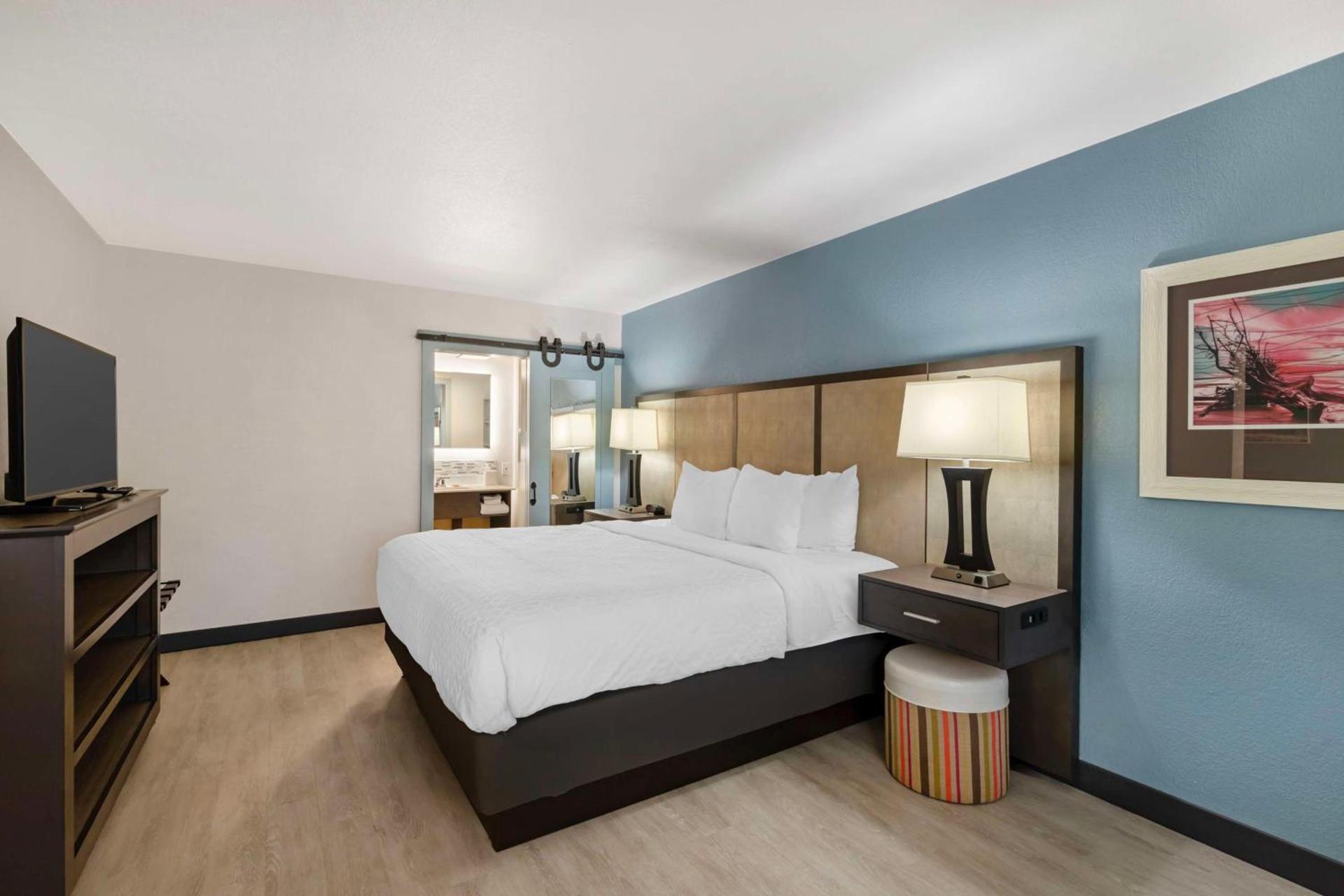 Best Western Plus St. Simons photo 15
