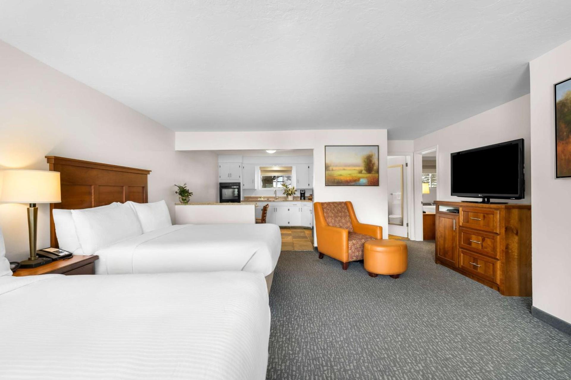 Best Western Driftwood Inn photo 10
