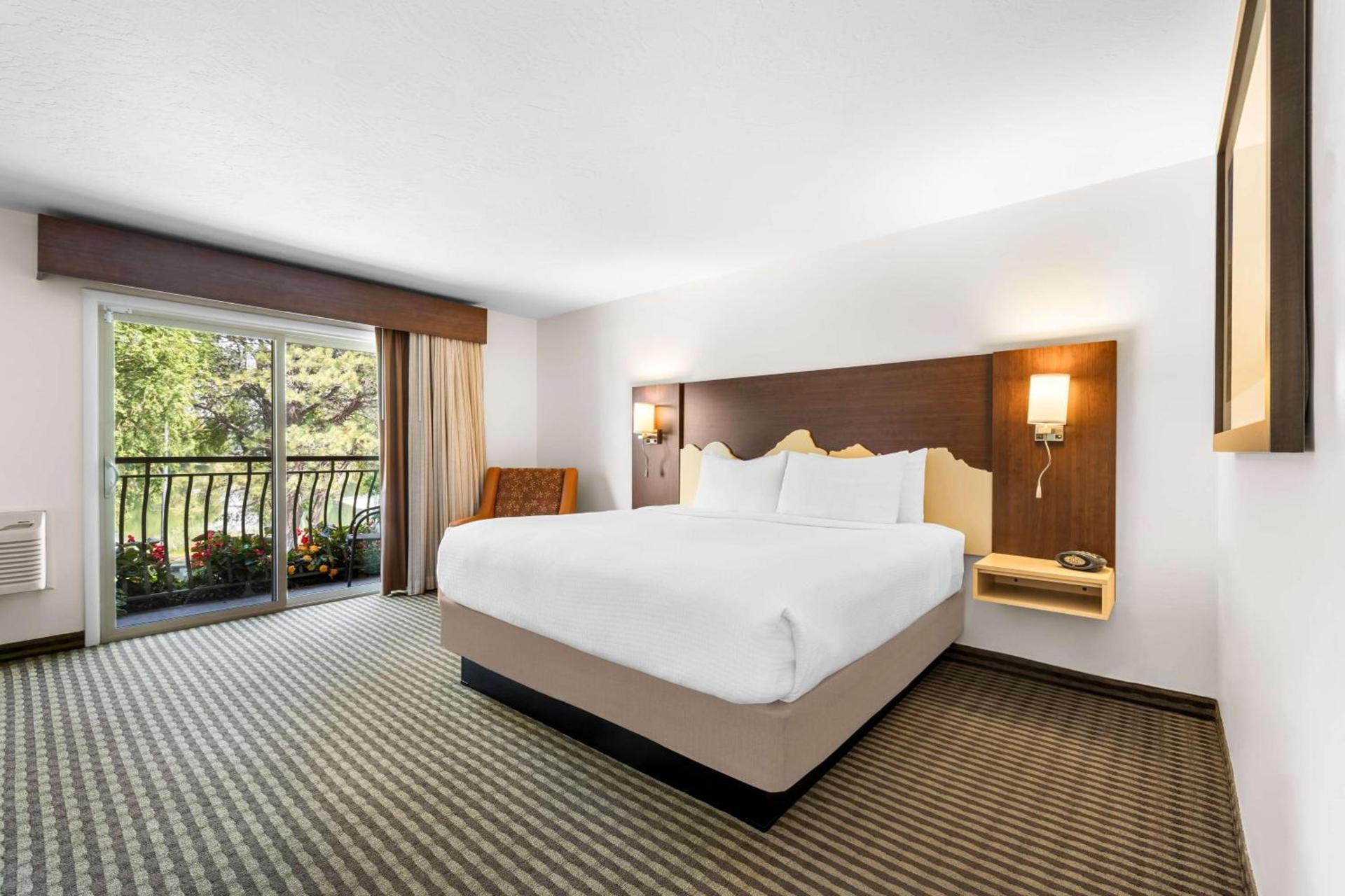 Best Western Driftwood Inn photo 13