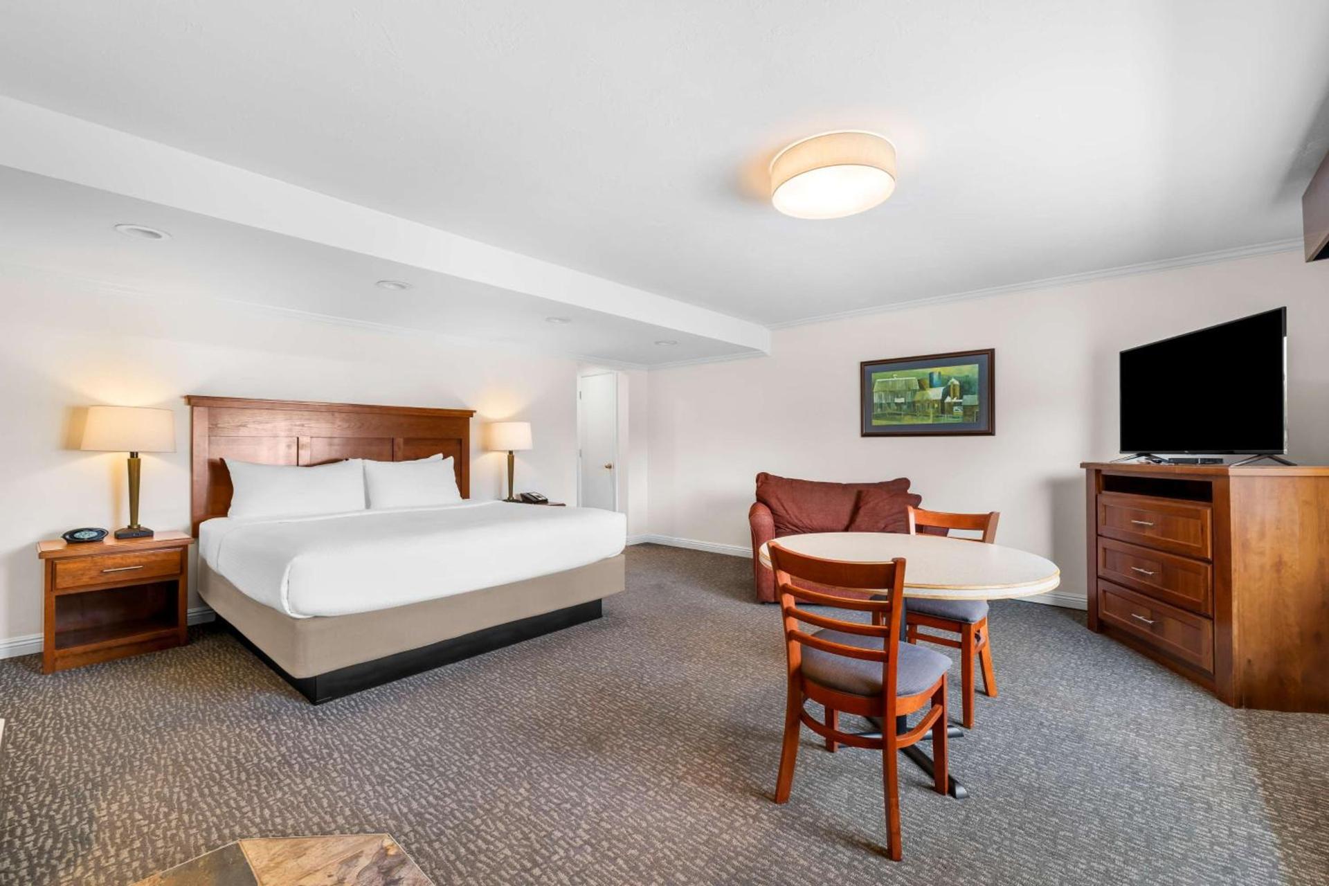 Best Western Driftwood Inn photo 19