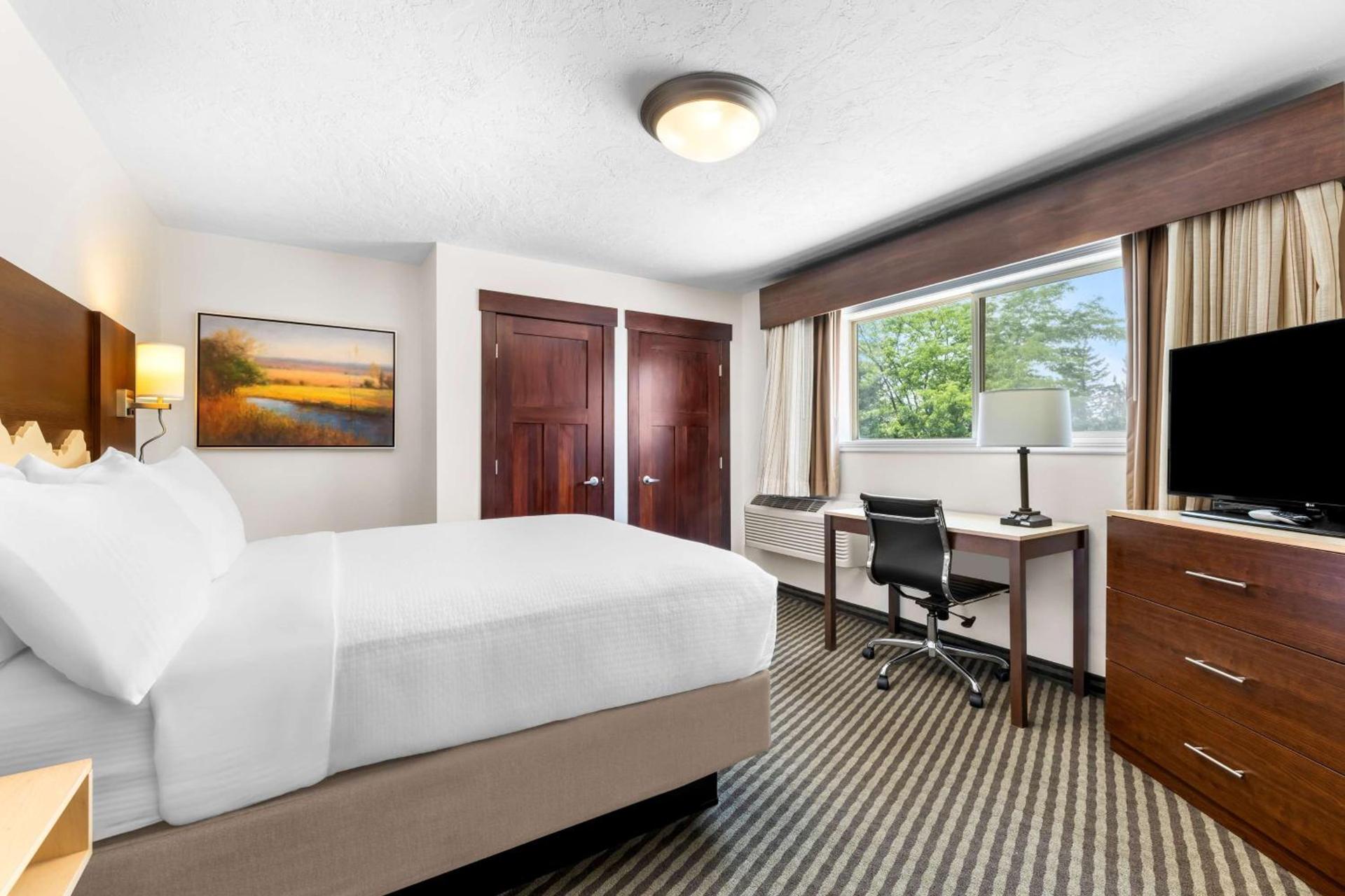 Best Western Driftwood Inn photo 27
