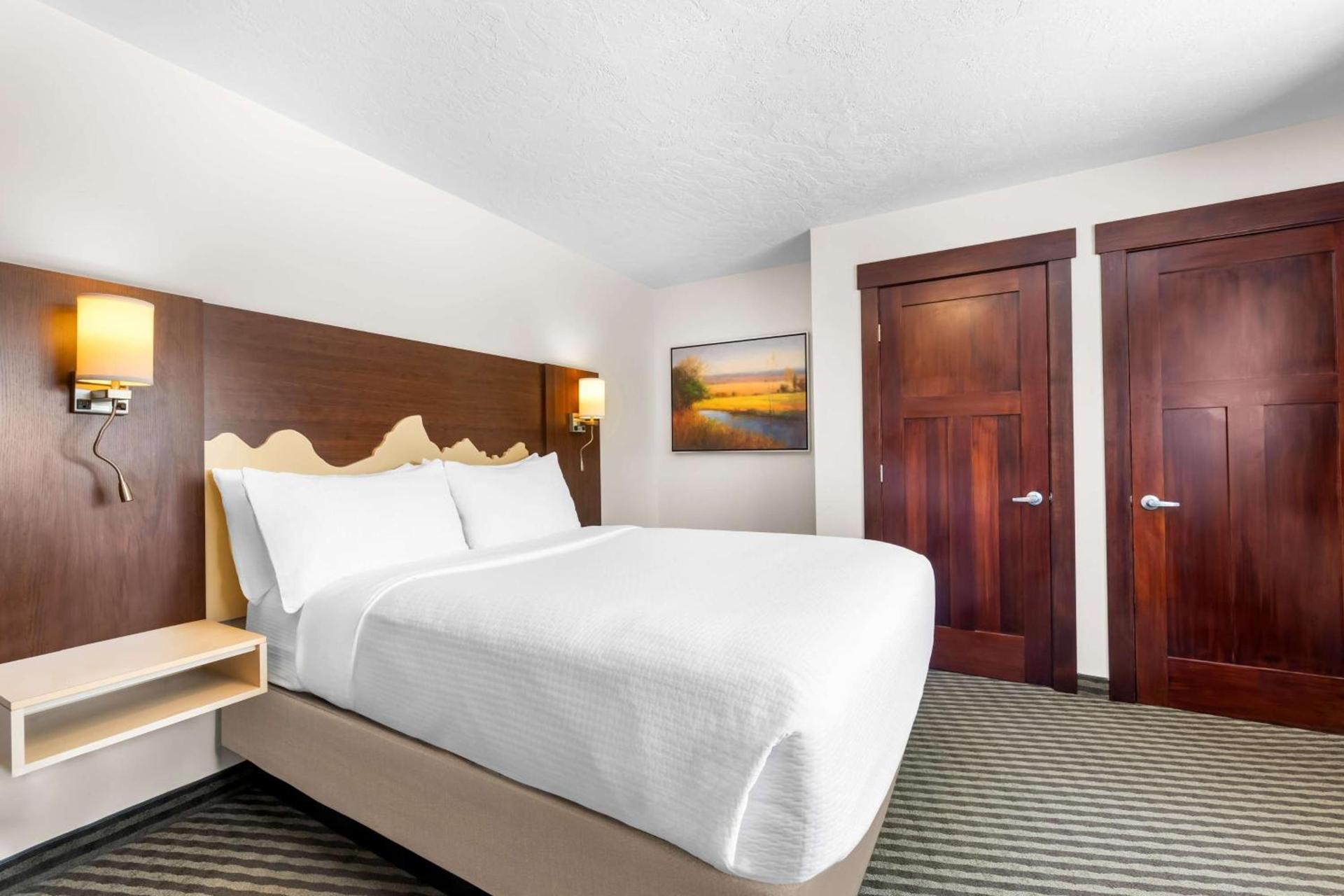 Best Western Driftwood Inn photo 28