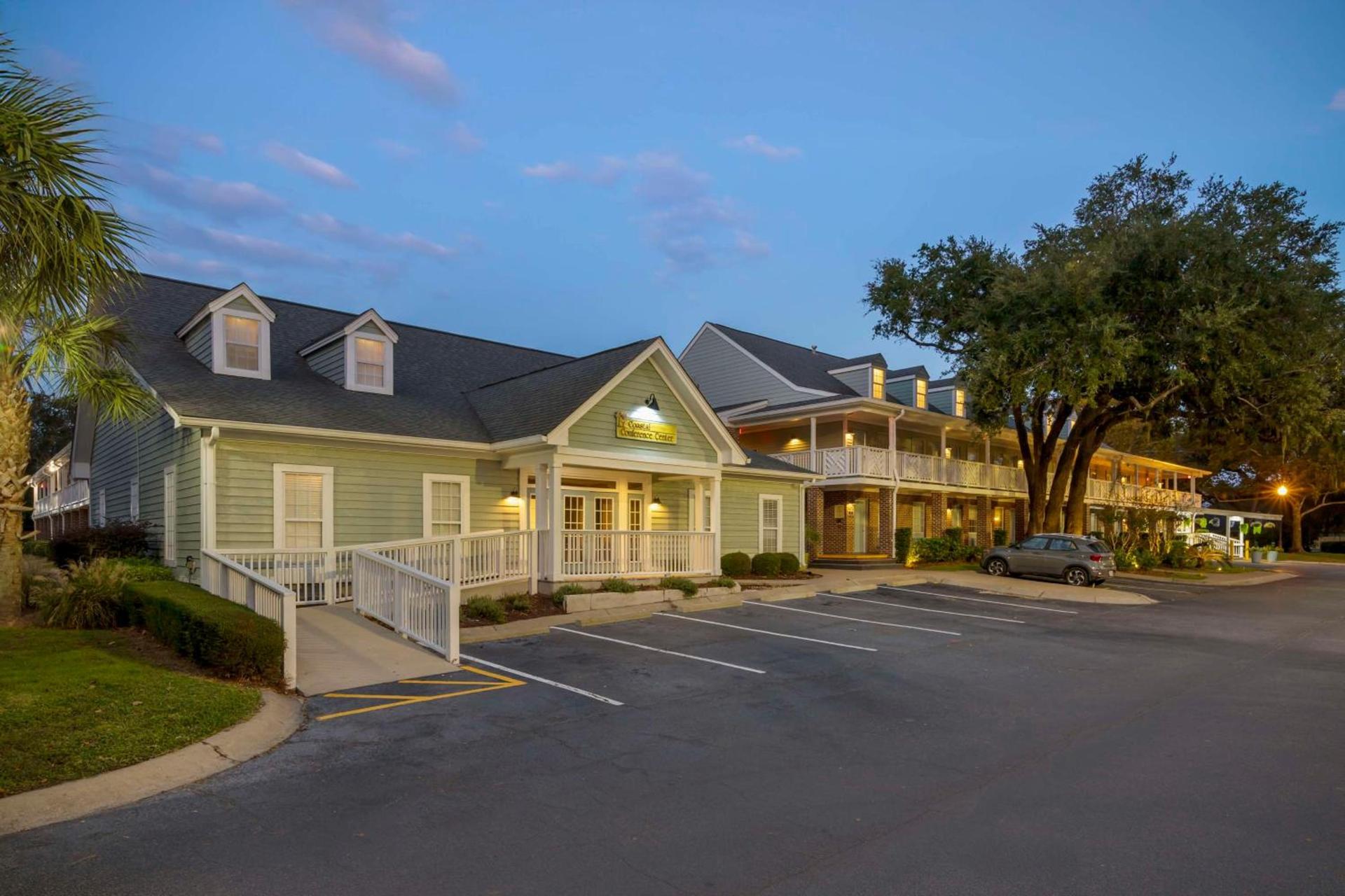 Best Western Plus St. Simons photo 34
