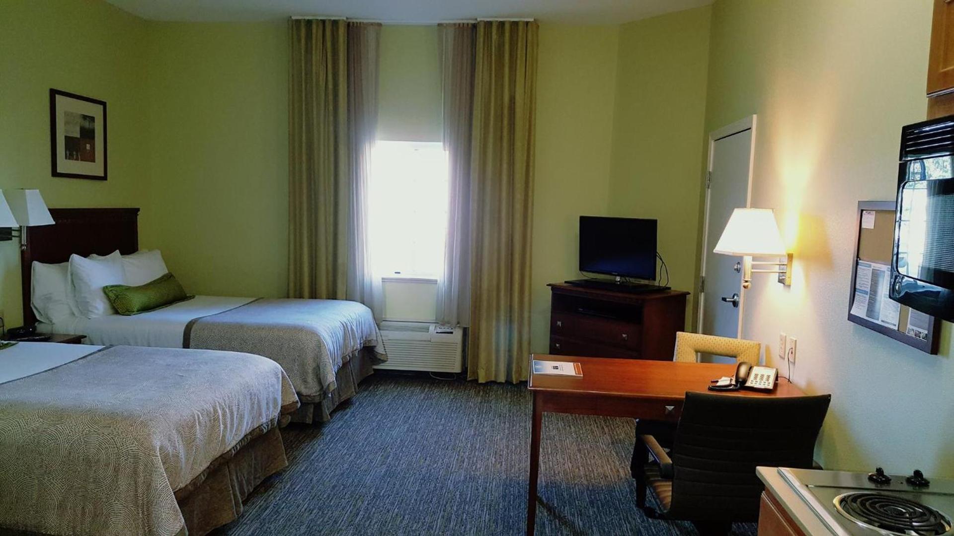 Candlewood Suites Oklahoma City-Moore by IHG photo 23