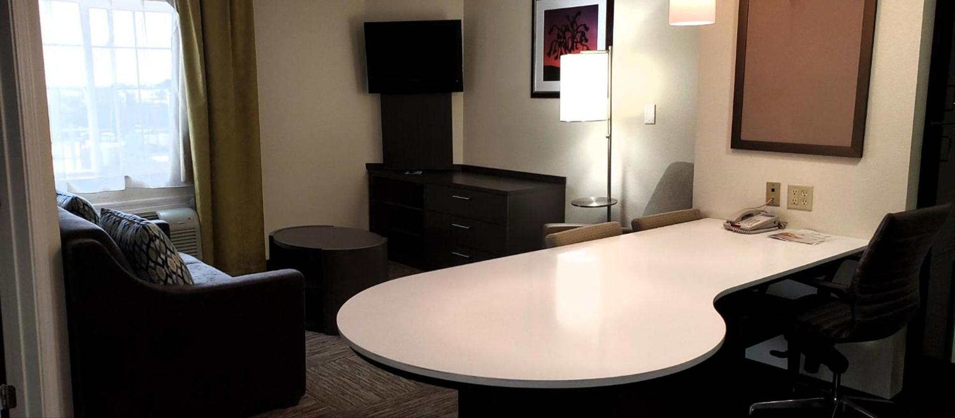 Candlewood Suites Houston Medical Center by IHG photo 36