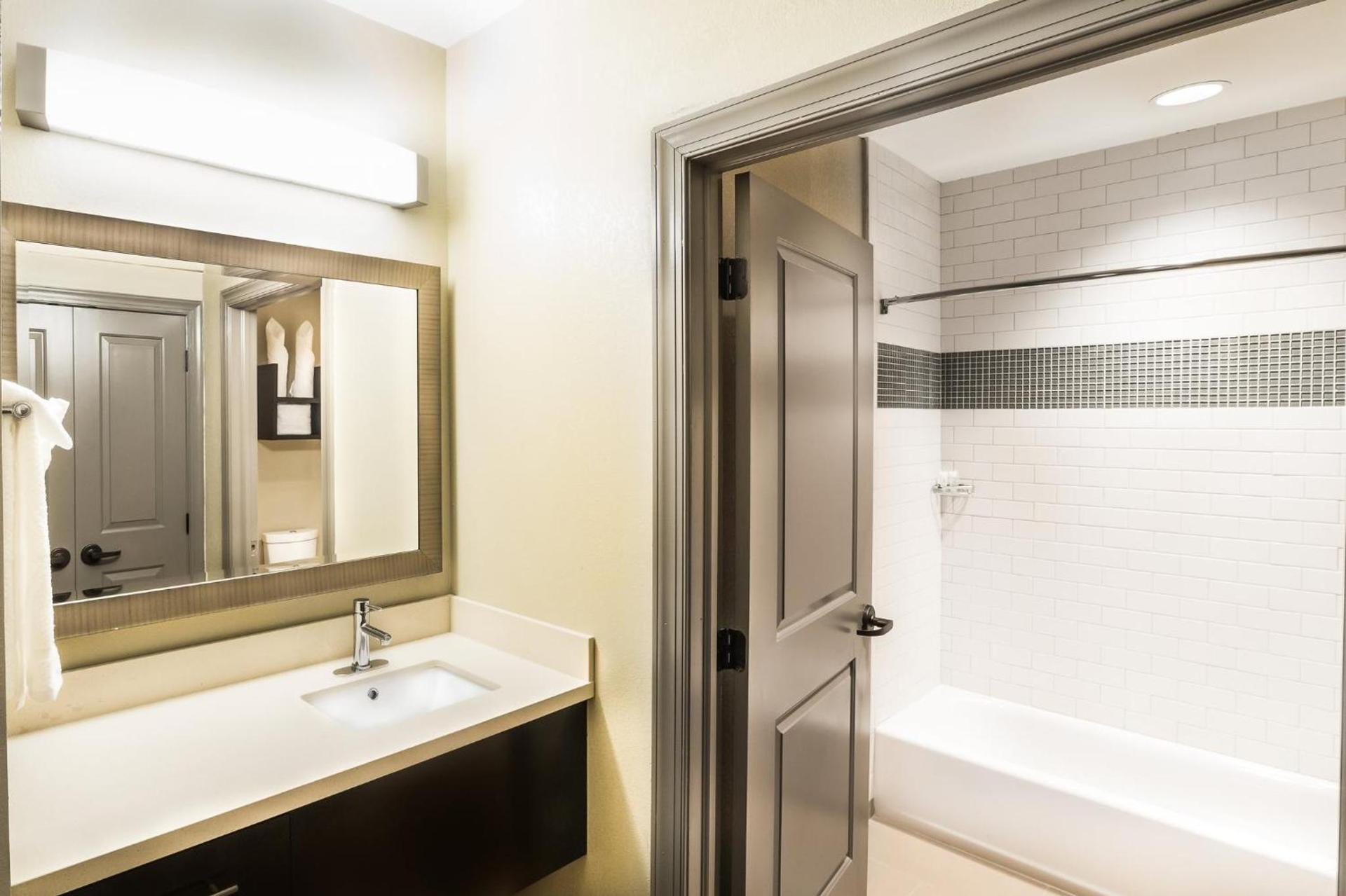 Staybridge Suites Baltimore - Inner Harbor by IHG photo 100