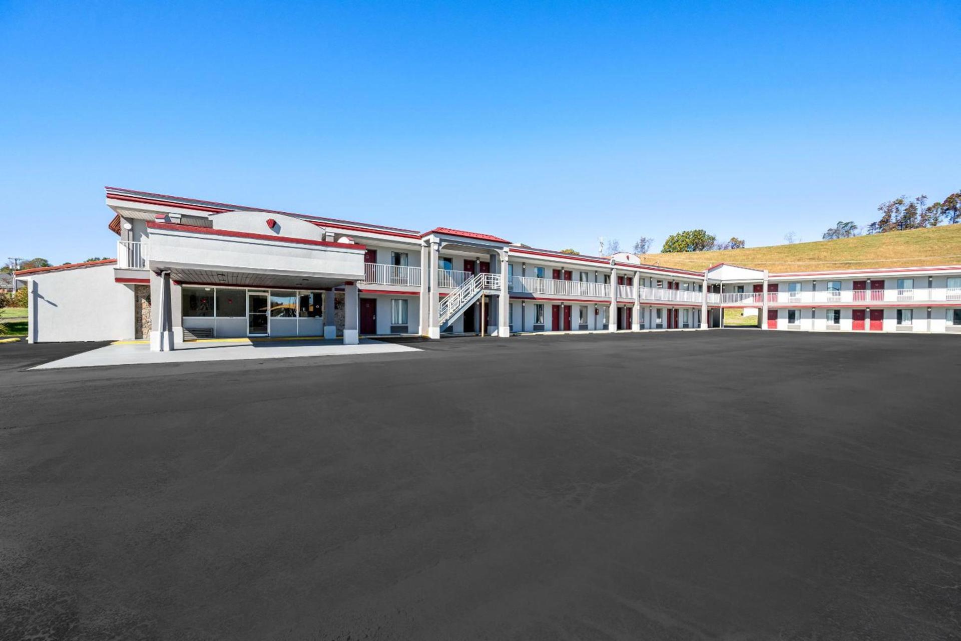 Red Roof Inn Abingdon photo 6