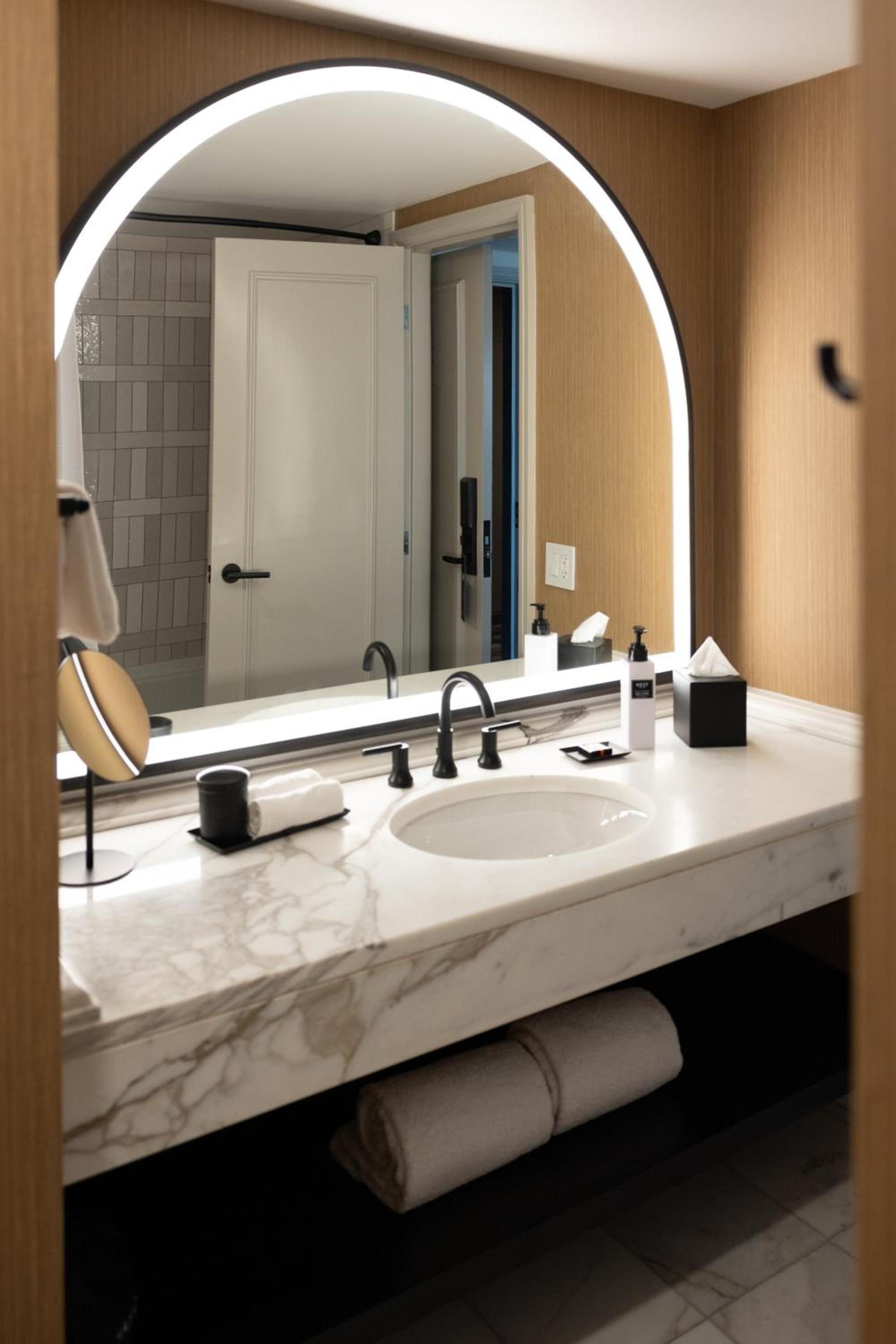 Omni Las Colinas Hotel photo 89