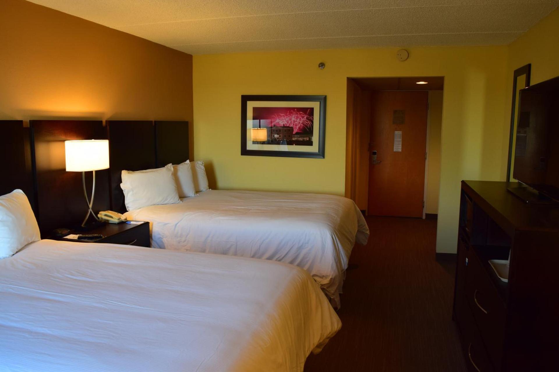 BridgePointe Hotel & Marina photo 19