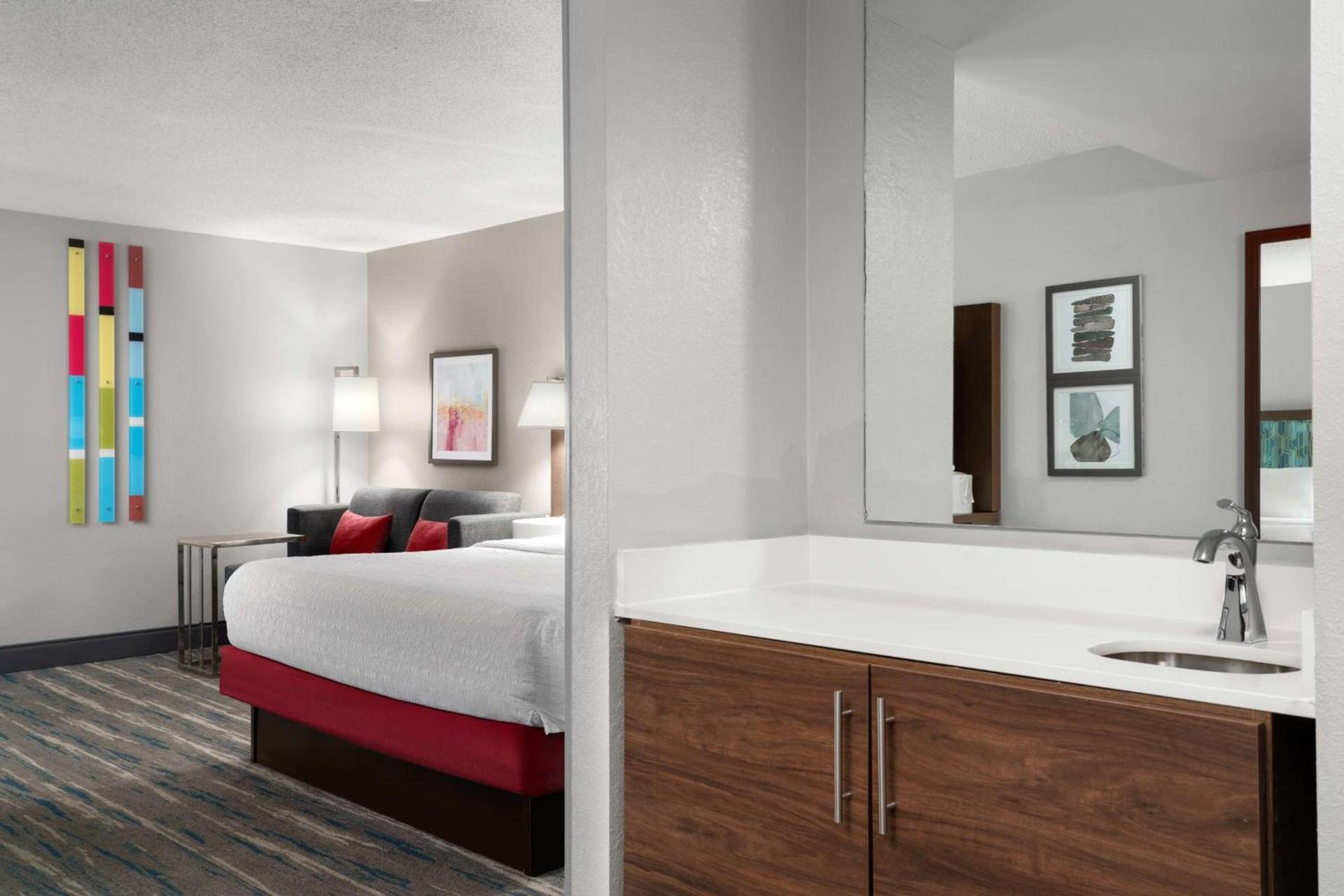 Hampton Inn Roanoke/Hollins - I-81 photo 24