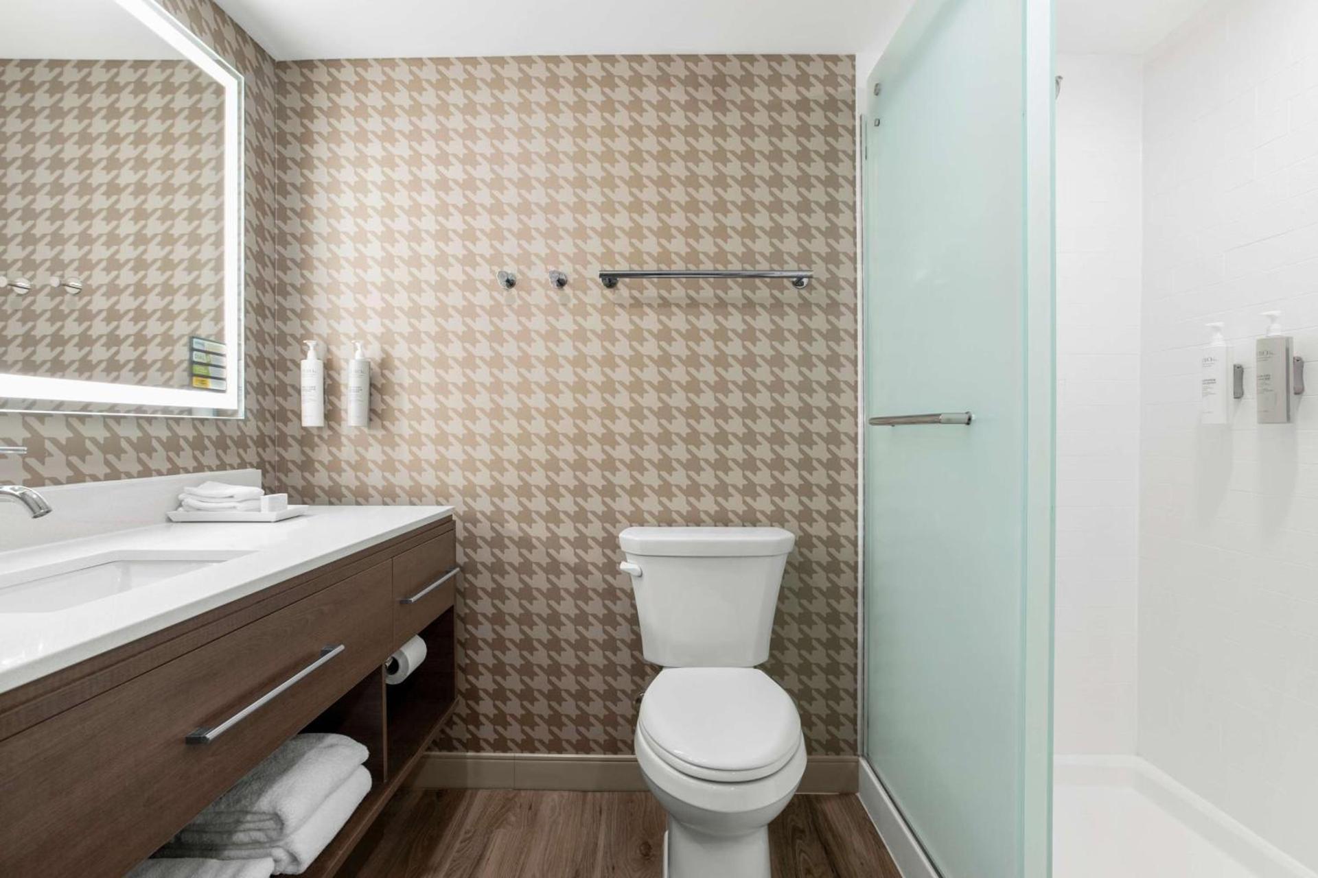 Home2 Suites By Hilton Owatonna photo 14