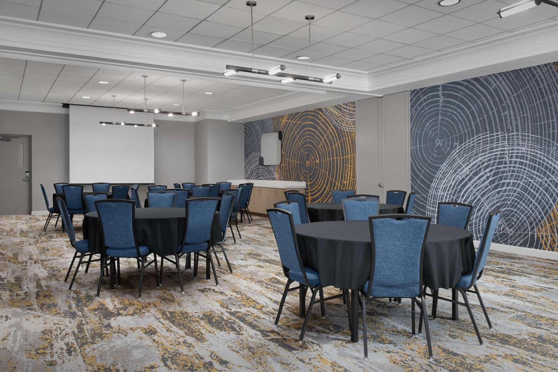 Hilton Garden Inn West Lafayette Wabash Landing photo 34