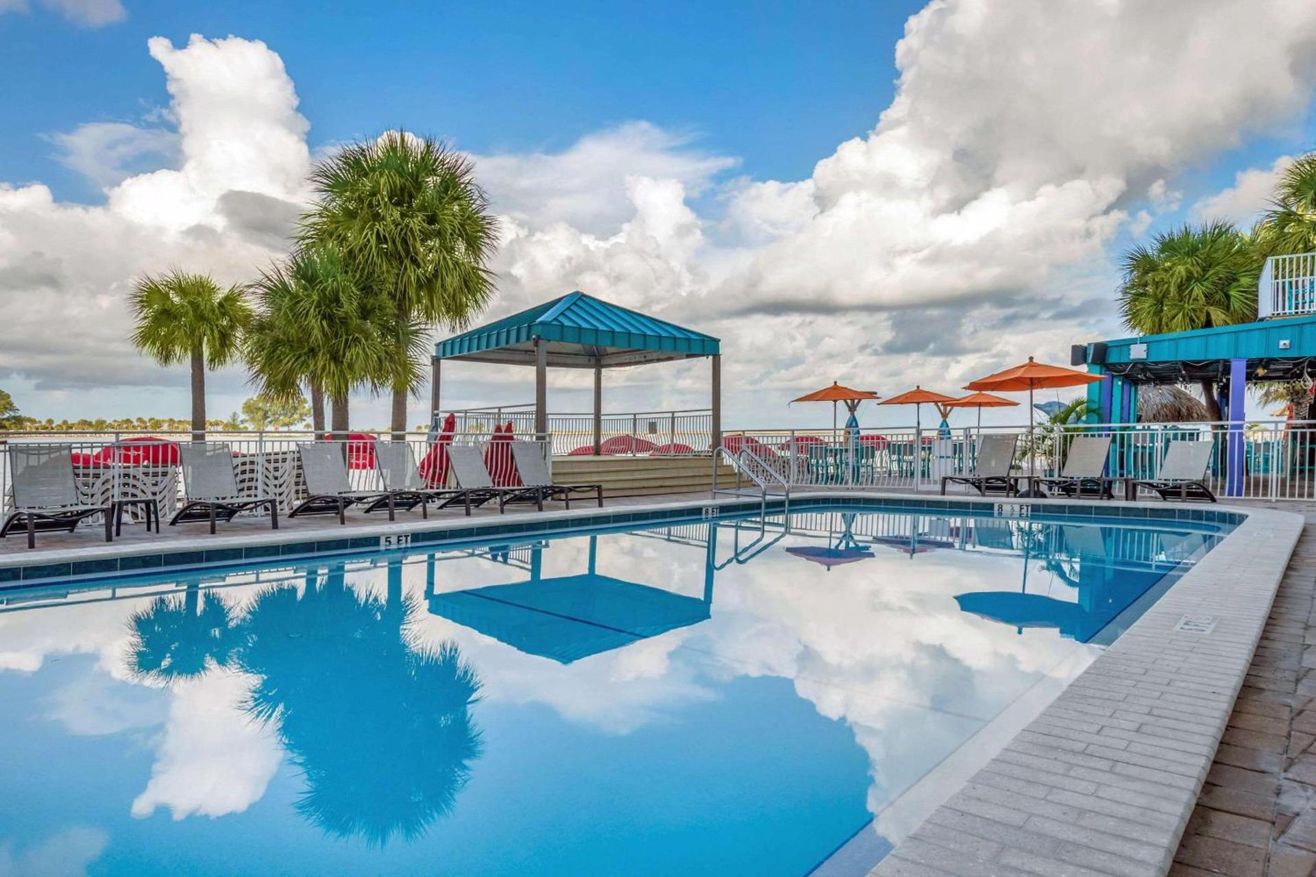 Dolphin Sands Clearwater Beach, an Ascend Collection Hotel photo 67