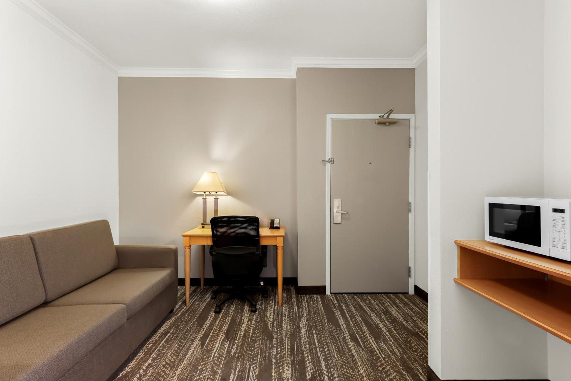 Clarion Suites Anchorage Downtown photo 31