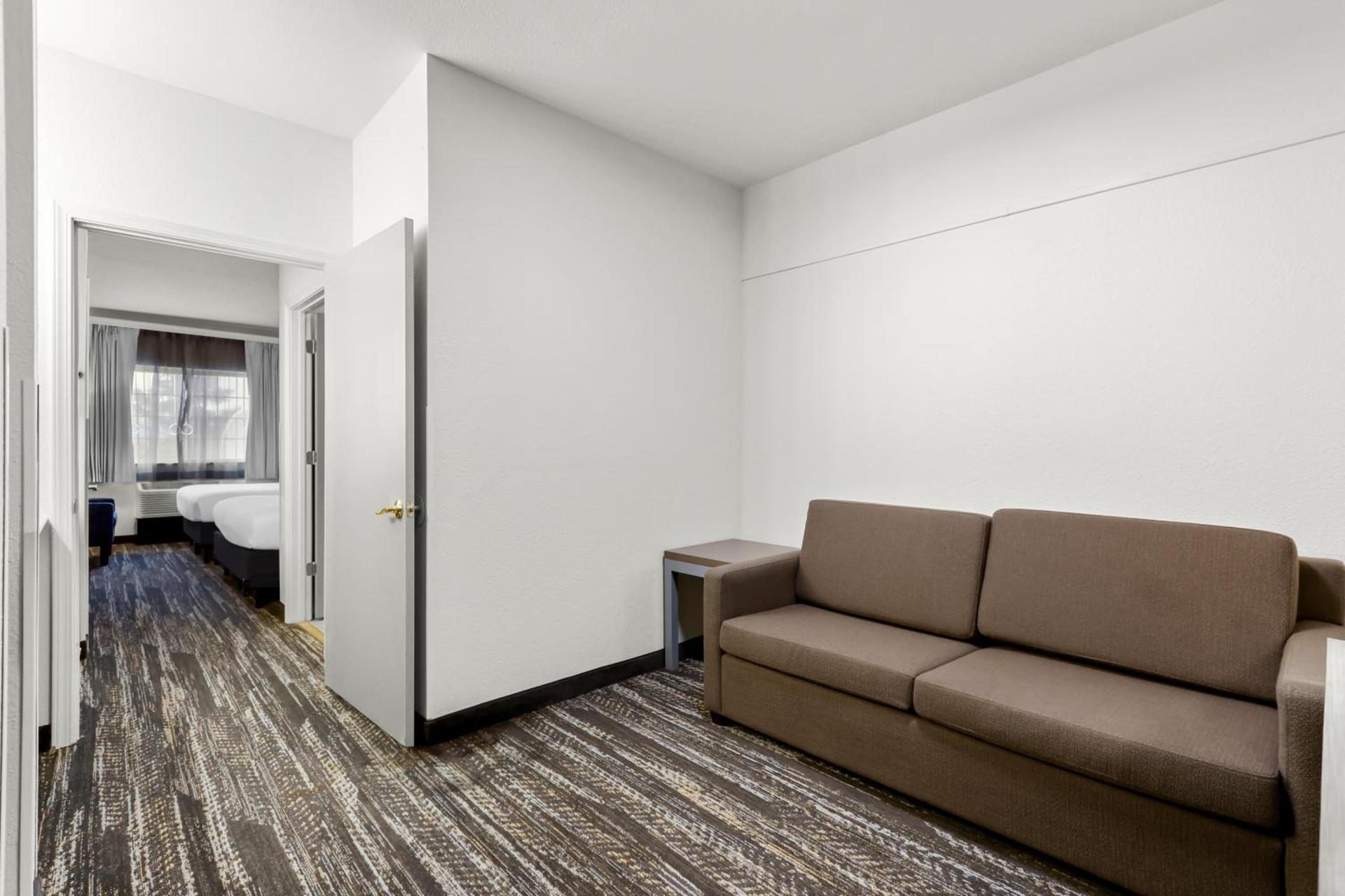 Clarion Suites Anchorage Downtown photo 32
