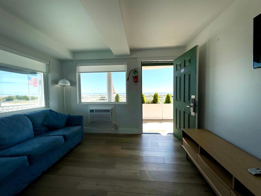 Coliseum Ocean Resort photo 32