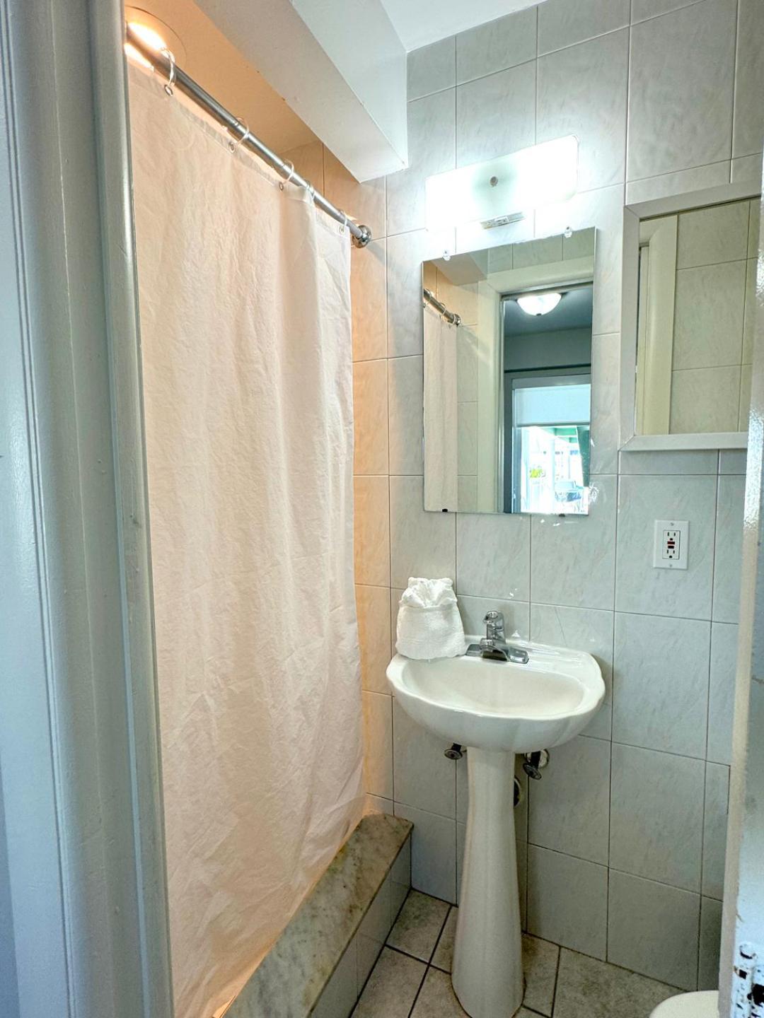 Coliseum Ocean Resort photo 46
