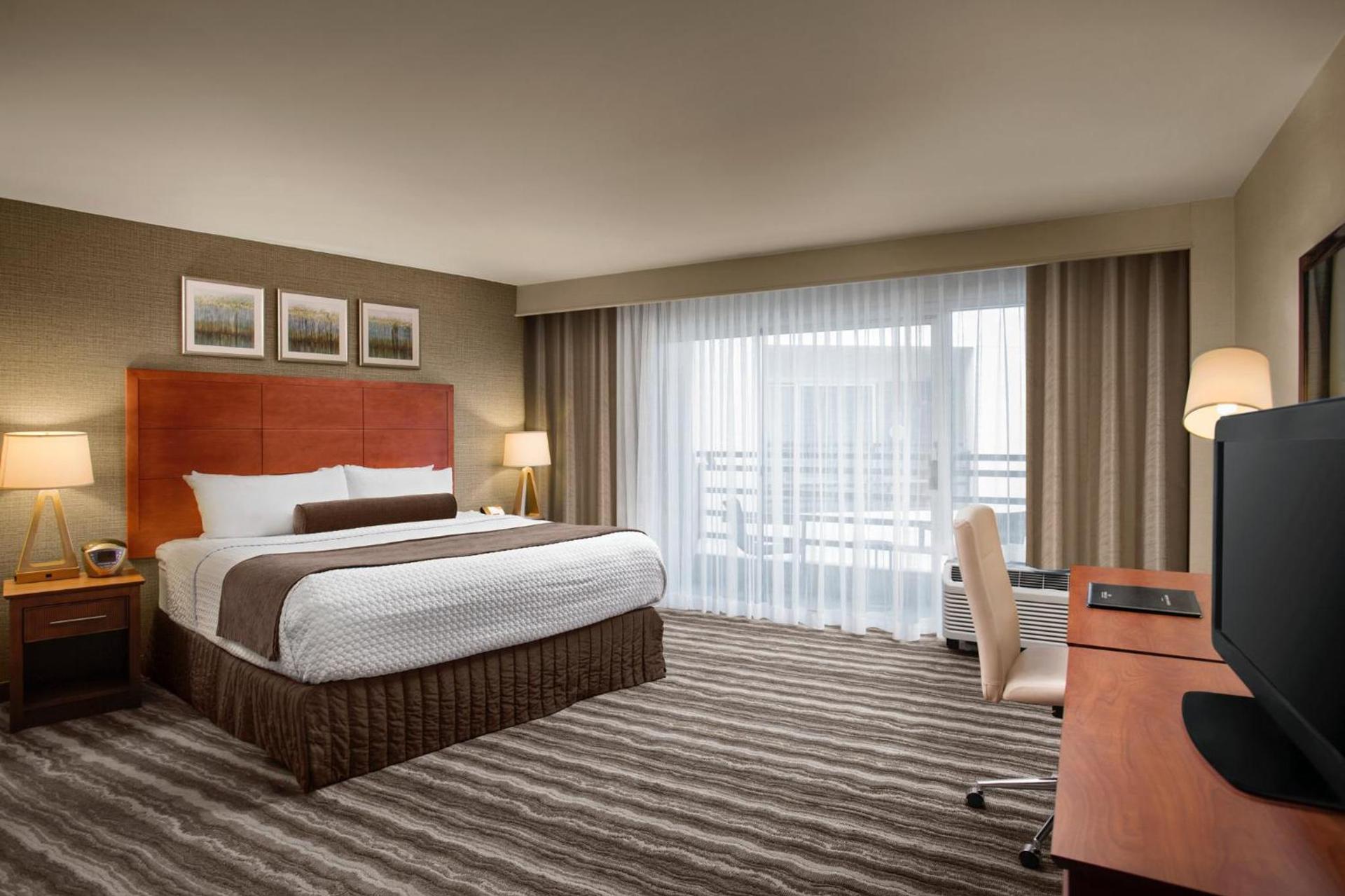AC Hotel by Marriott Portland Lake Oswego photo 29