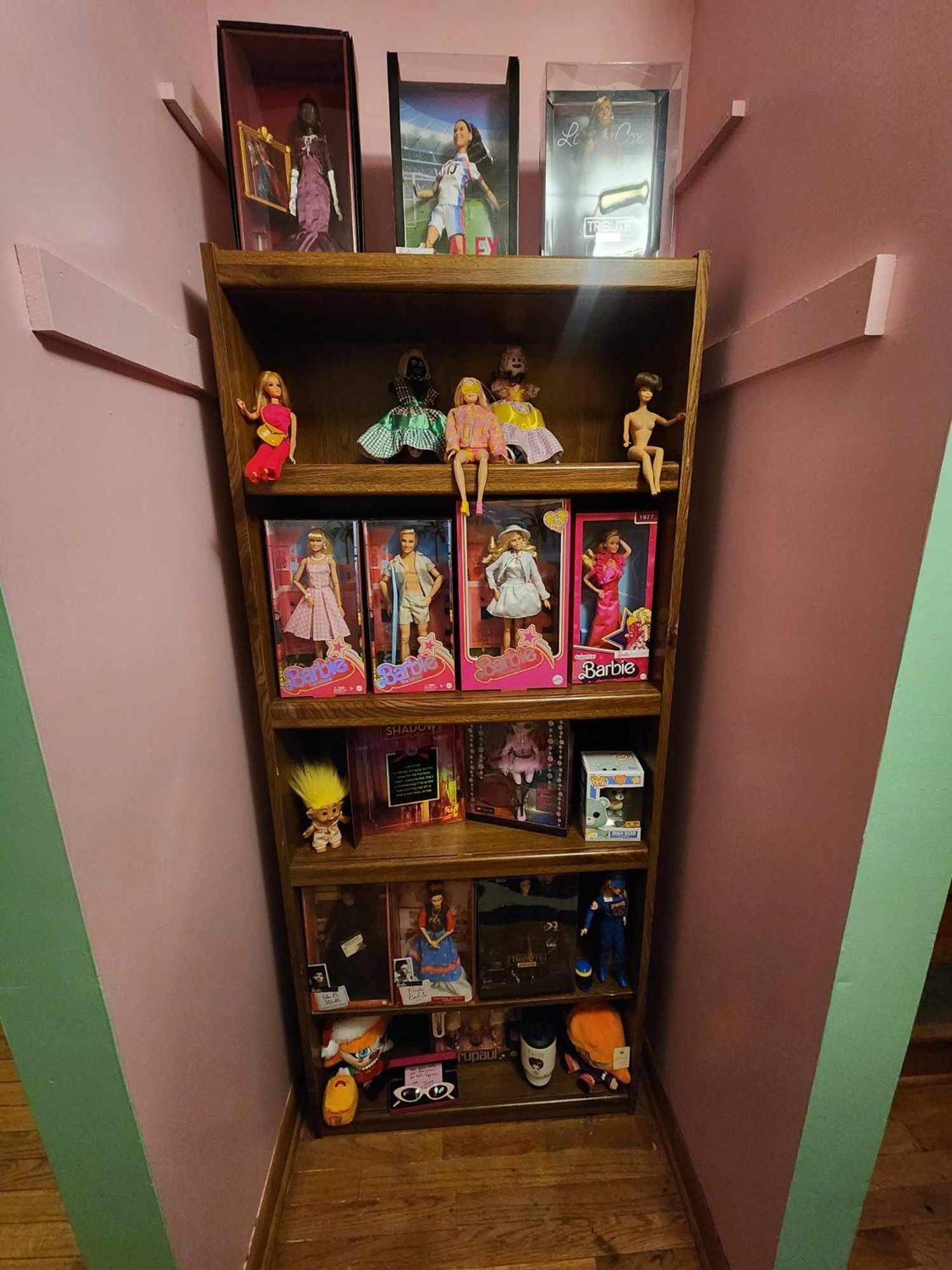 Molnar Manor photo 7