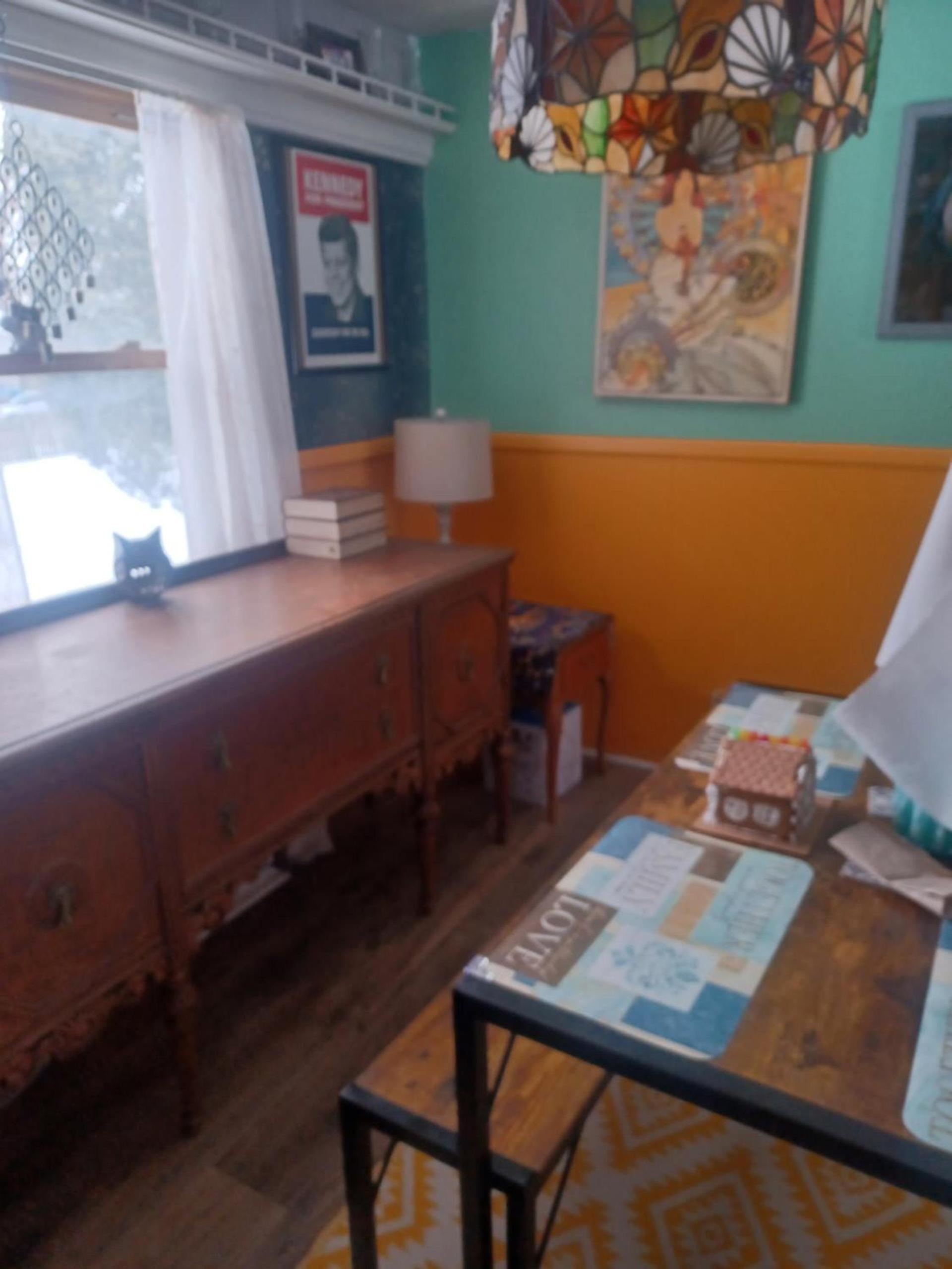 Molnar Manor photo 6