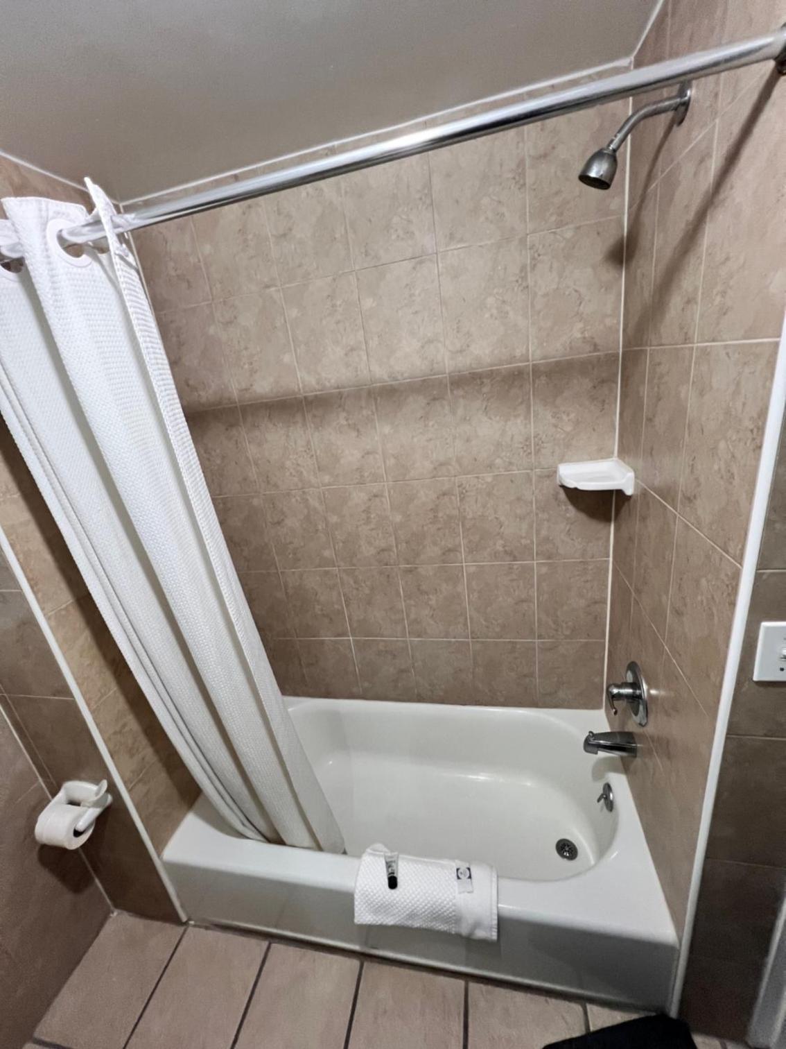 Budget Inn Jacksonville photo 27