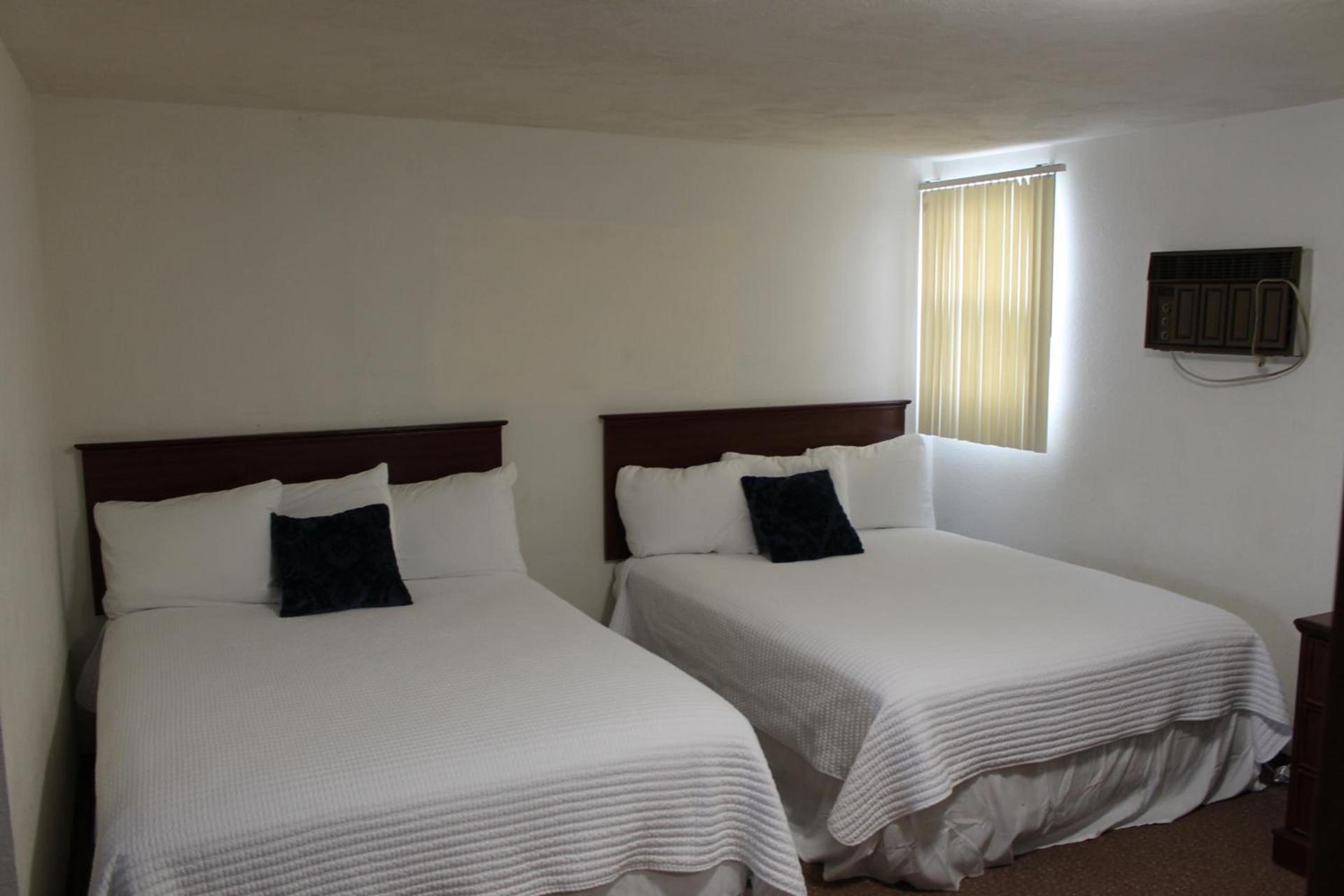 Sprague Motel photo 4