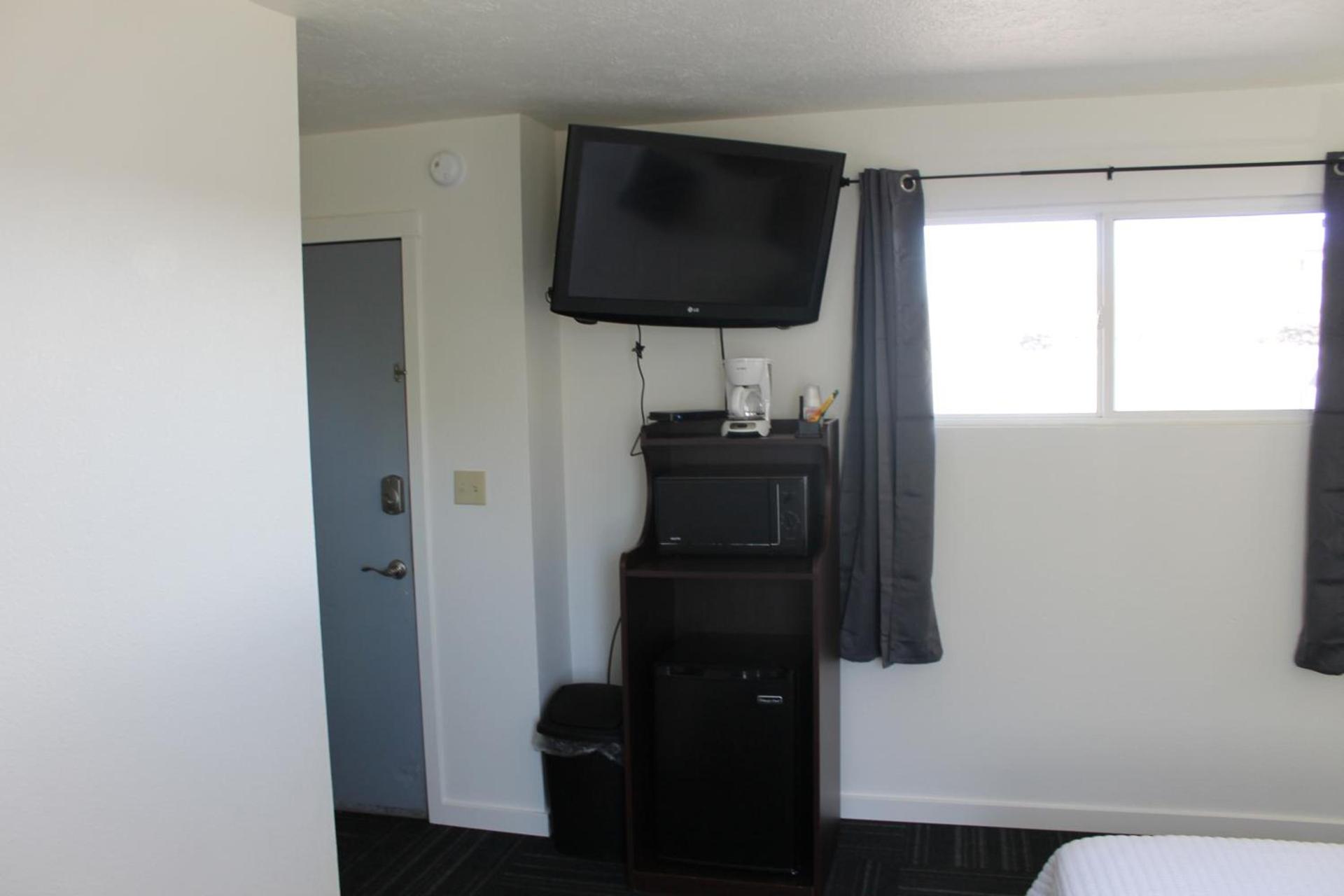 Sprague Motel photo 7