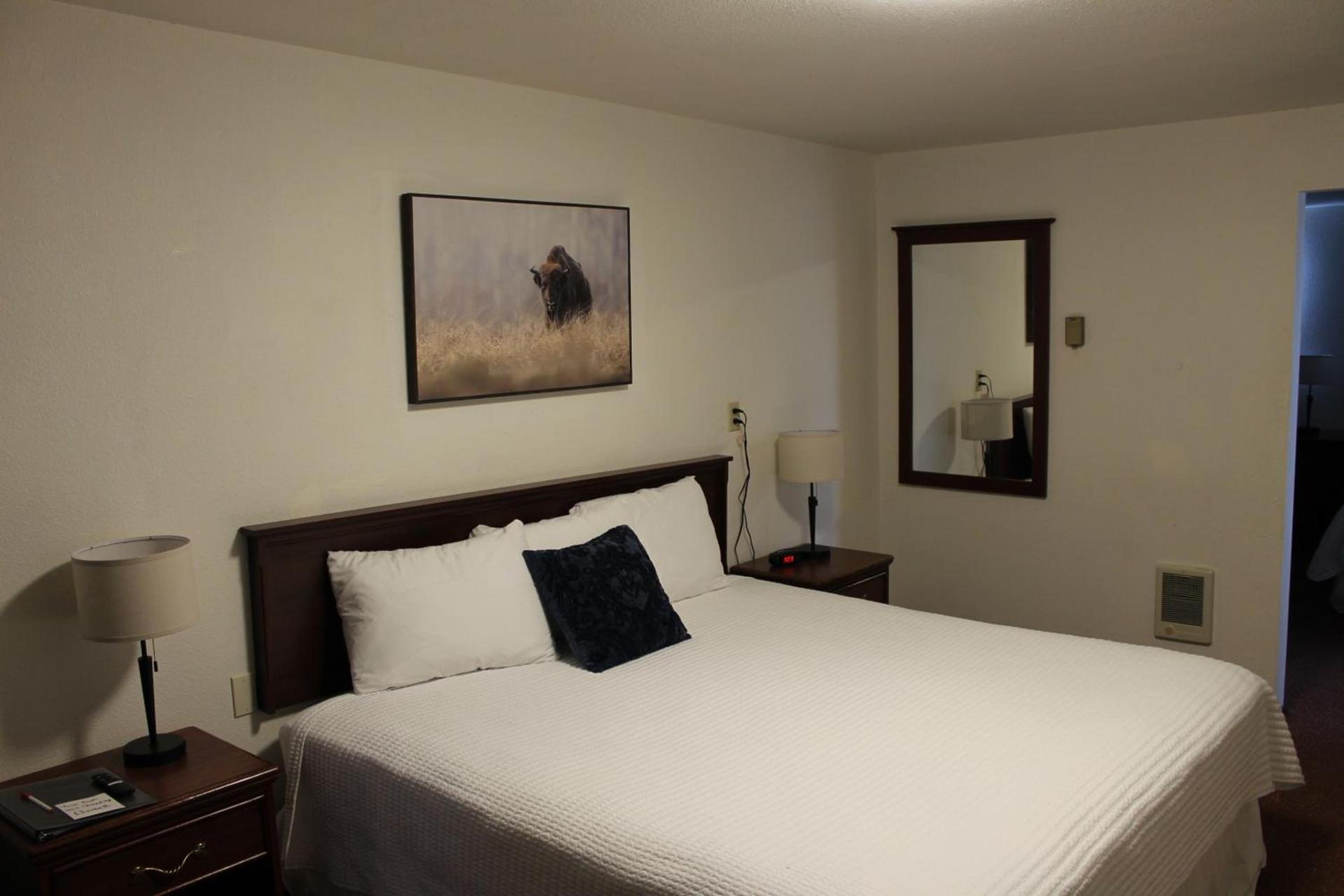 Sprague Motel photo 10