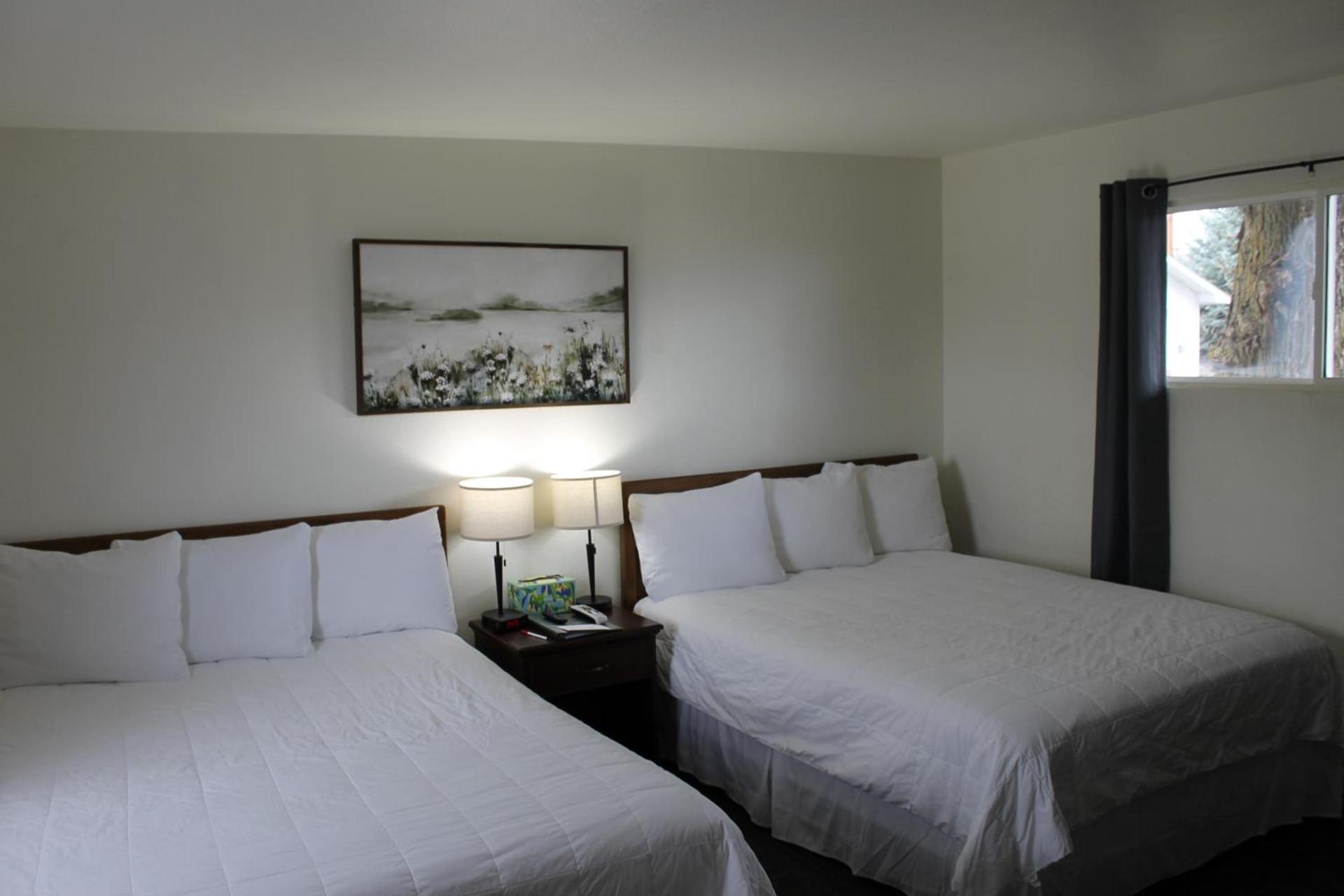 Sprague Motel photo 17