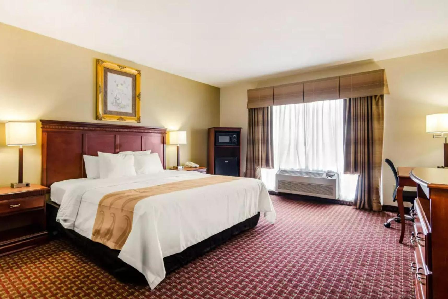 Precious Hotel photo 26