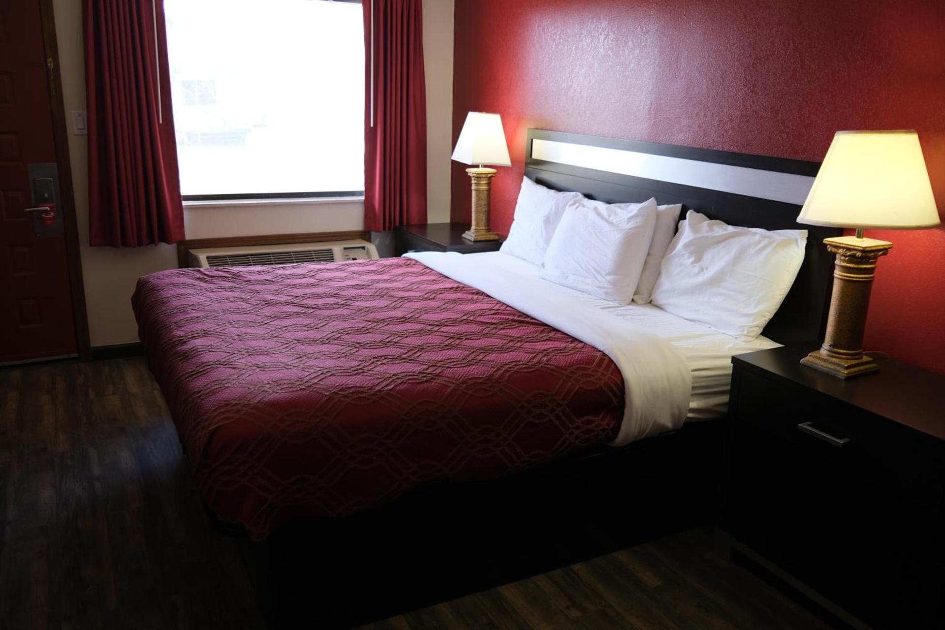 Econo Lodge Wooster photo 22