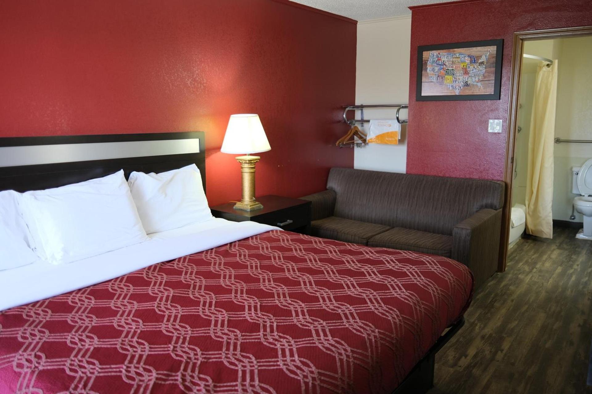 Econo Lodge Wooster photo 25