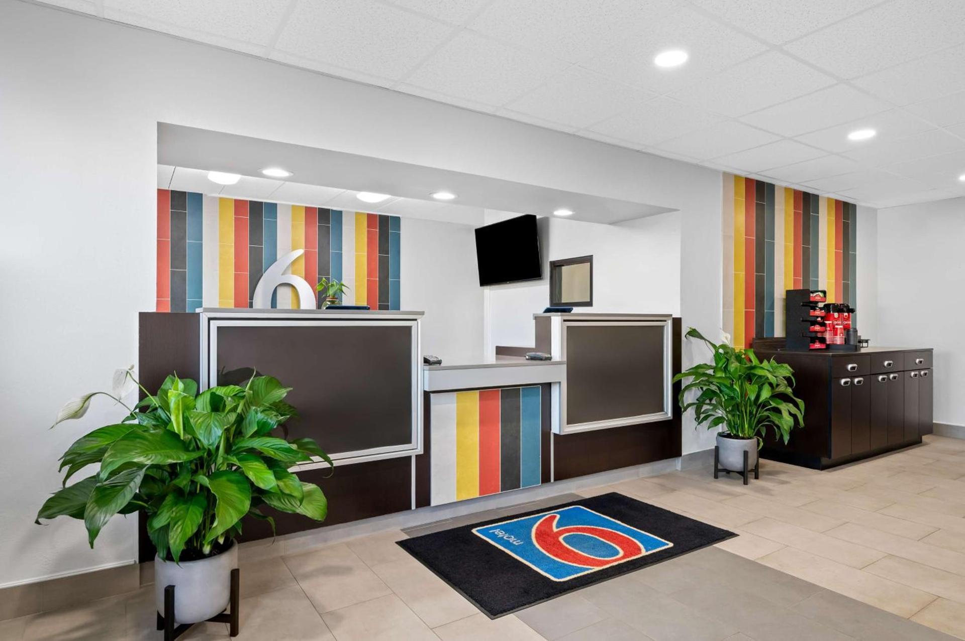 Motel 6-Portland, ME photo 4