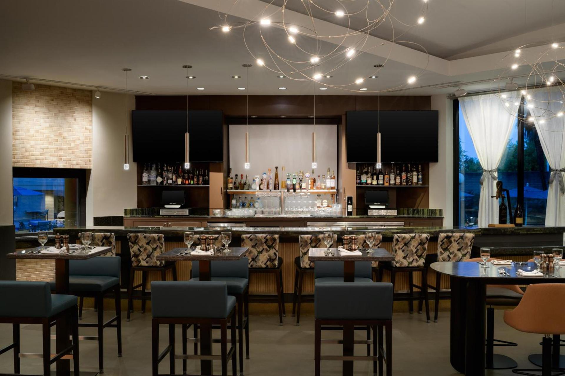 Sacramento Marriott Rancho Cordova - Newly Renovated photo 52