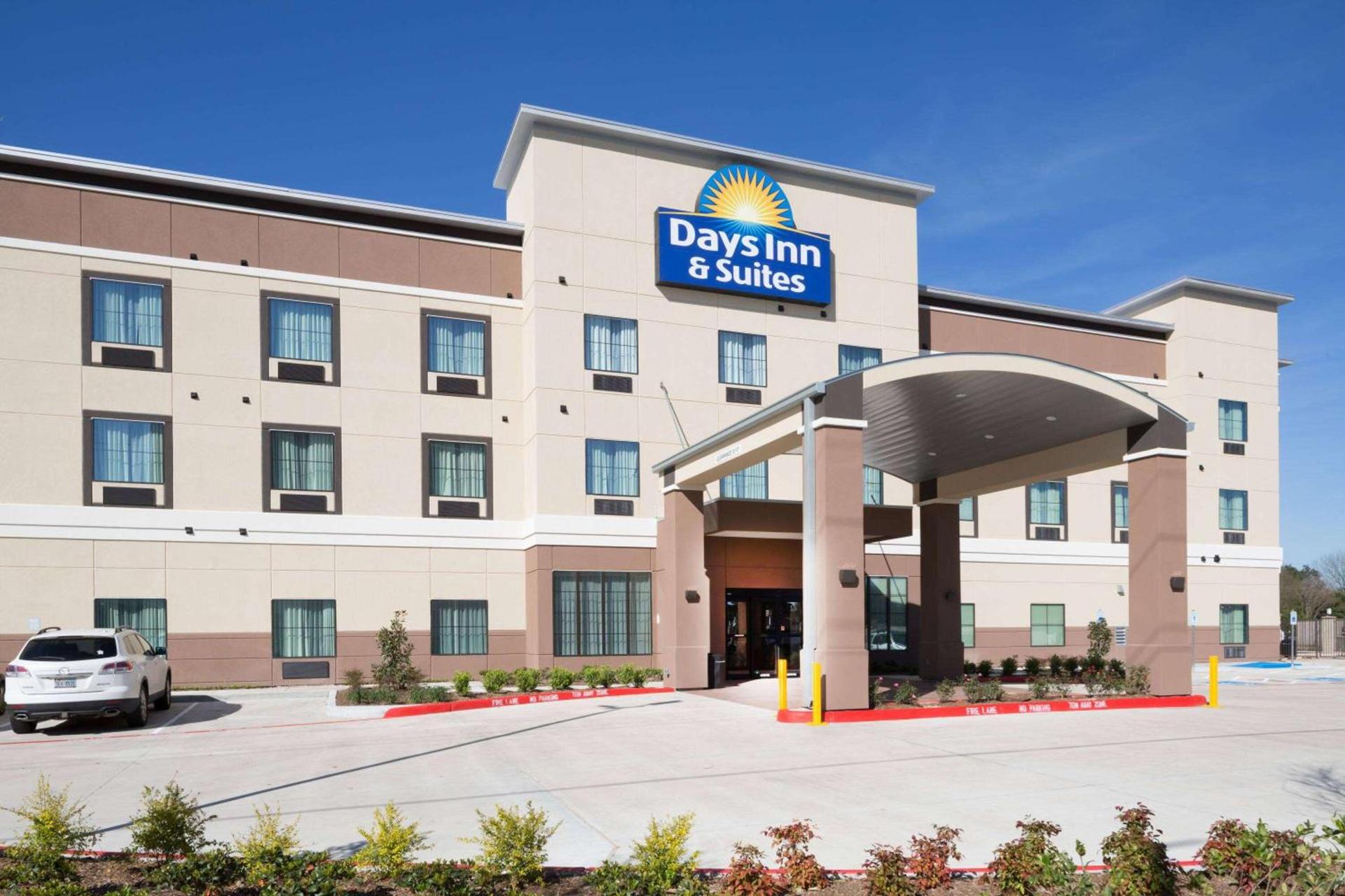 Days Inn & Suites by Wyndham Houston NW Cypress — hotel in Cypress