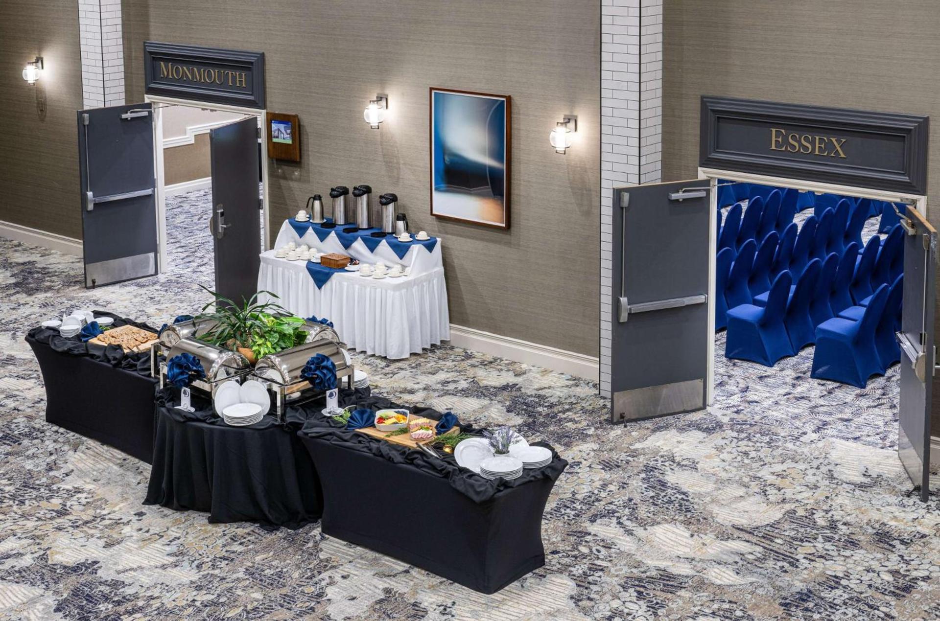 DoubleTree by Hilton Hotel Newark Airport photo 65