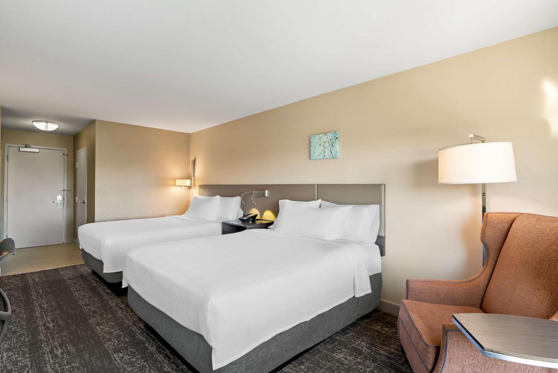 Hilton Garden Inn Fairfield photo 30