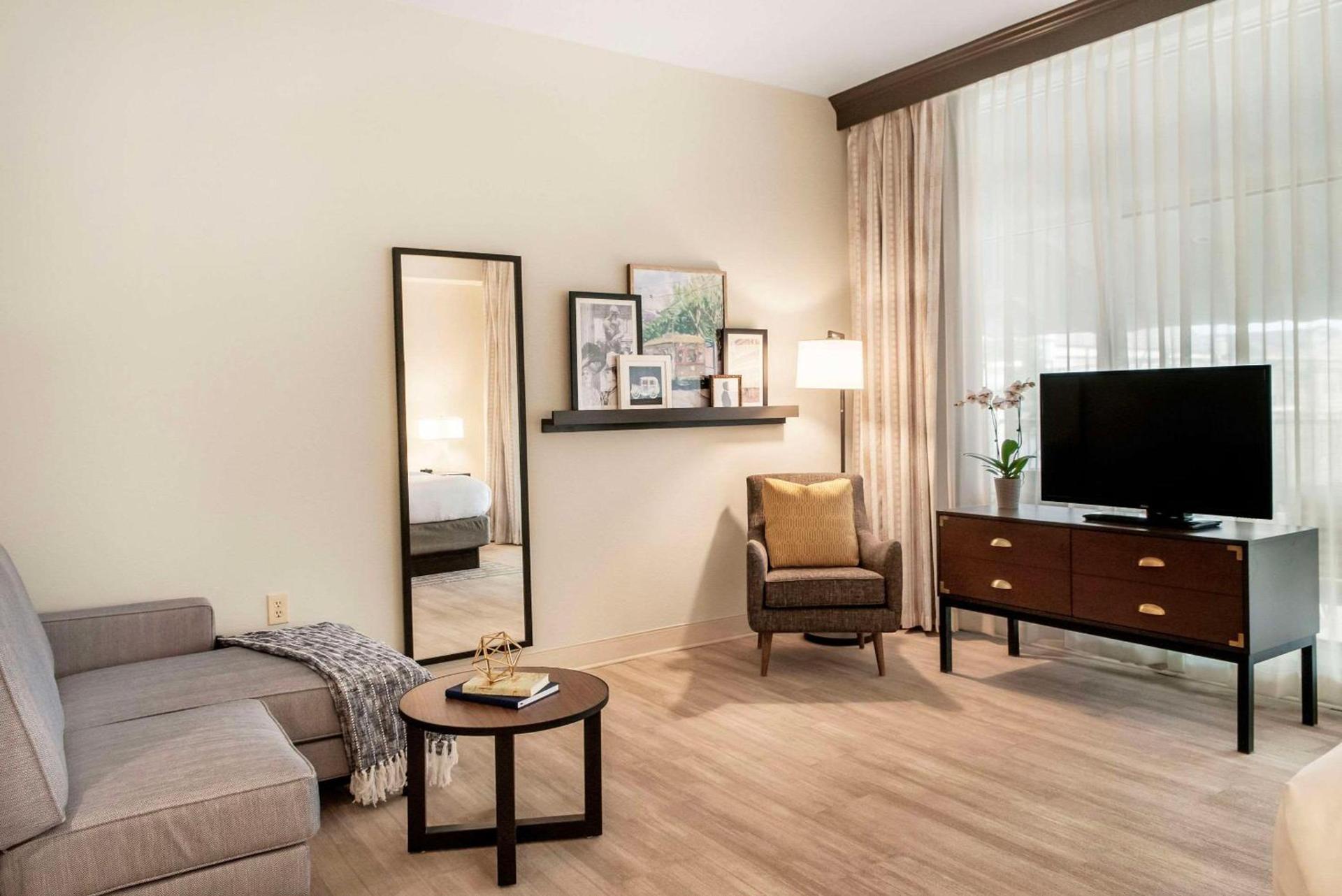 St Charles Coach House, an Ascend Collection Hotel photo 18