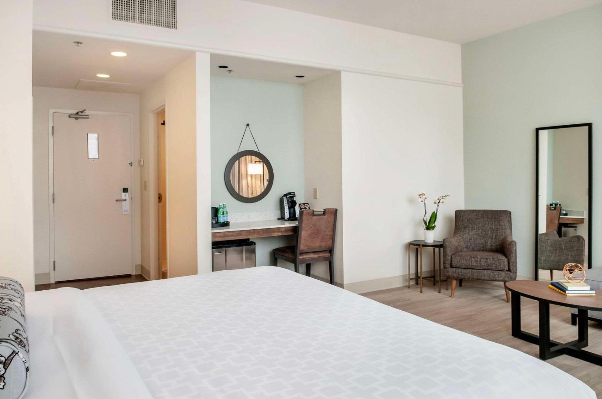 St Charles Coach House, an Ascend Collection Hotel photo 24