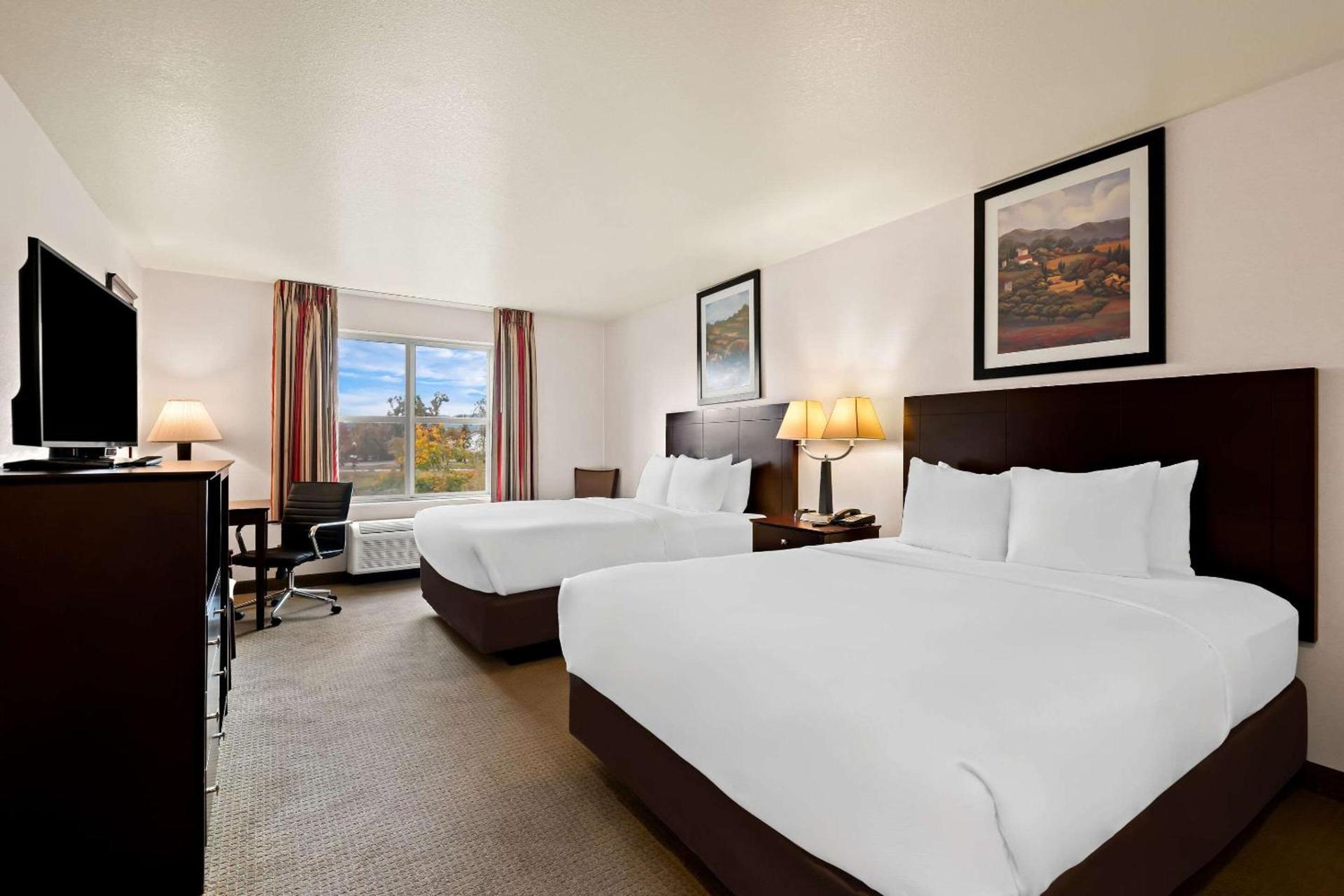 Comfort Inn & Suites Creswell photo 13