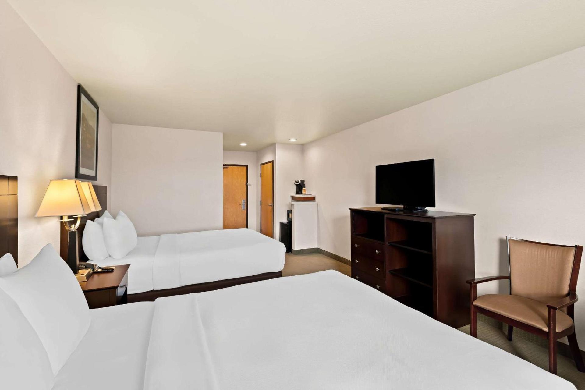 Comfort Inn & Suites Creswell photo 15