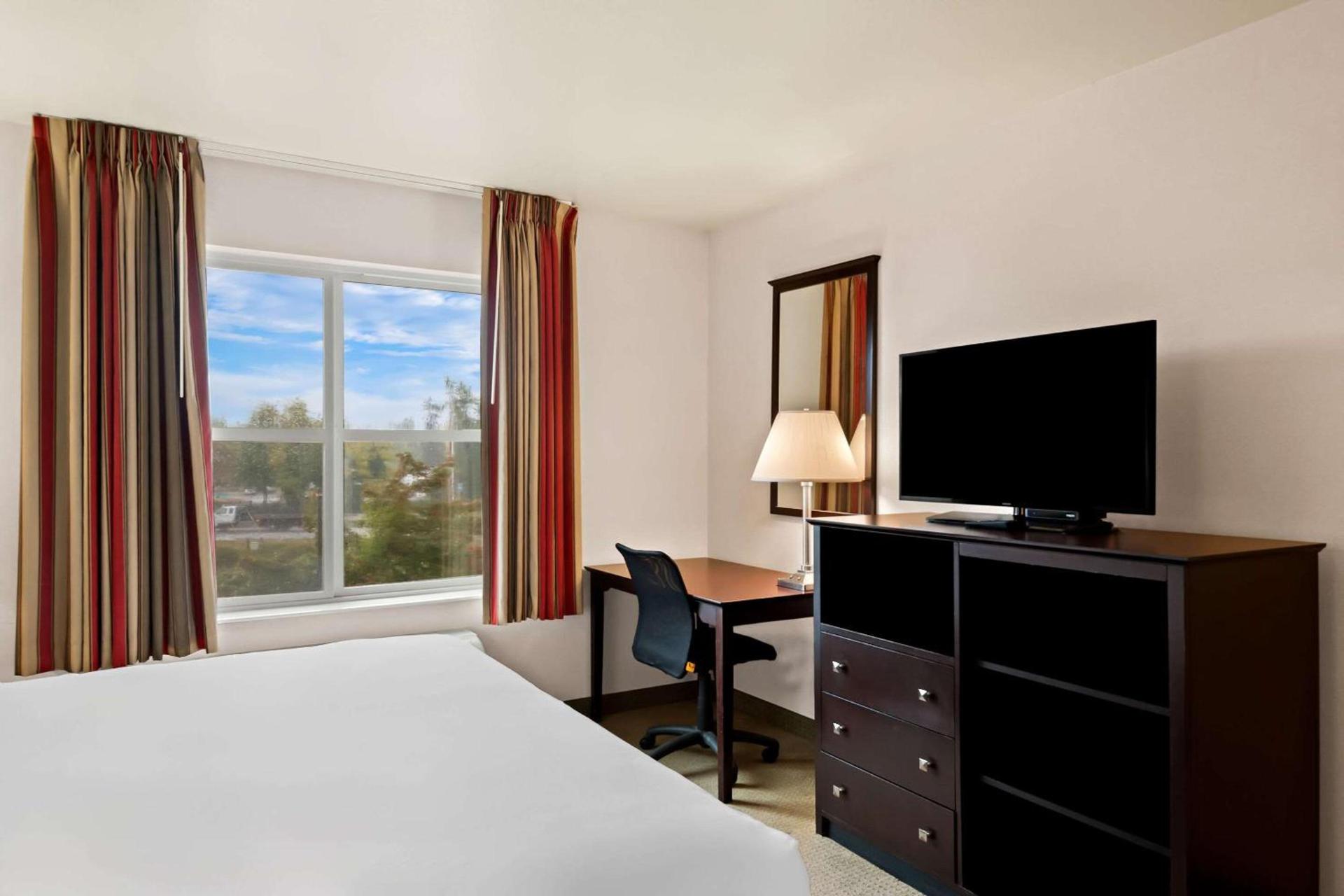 Comfort Inn & Suites Creswell photo 20