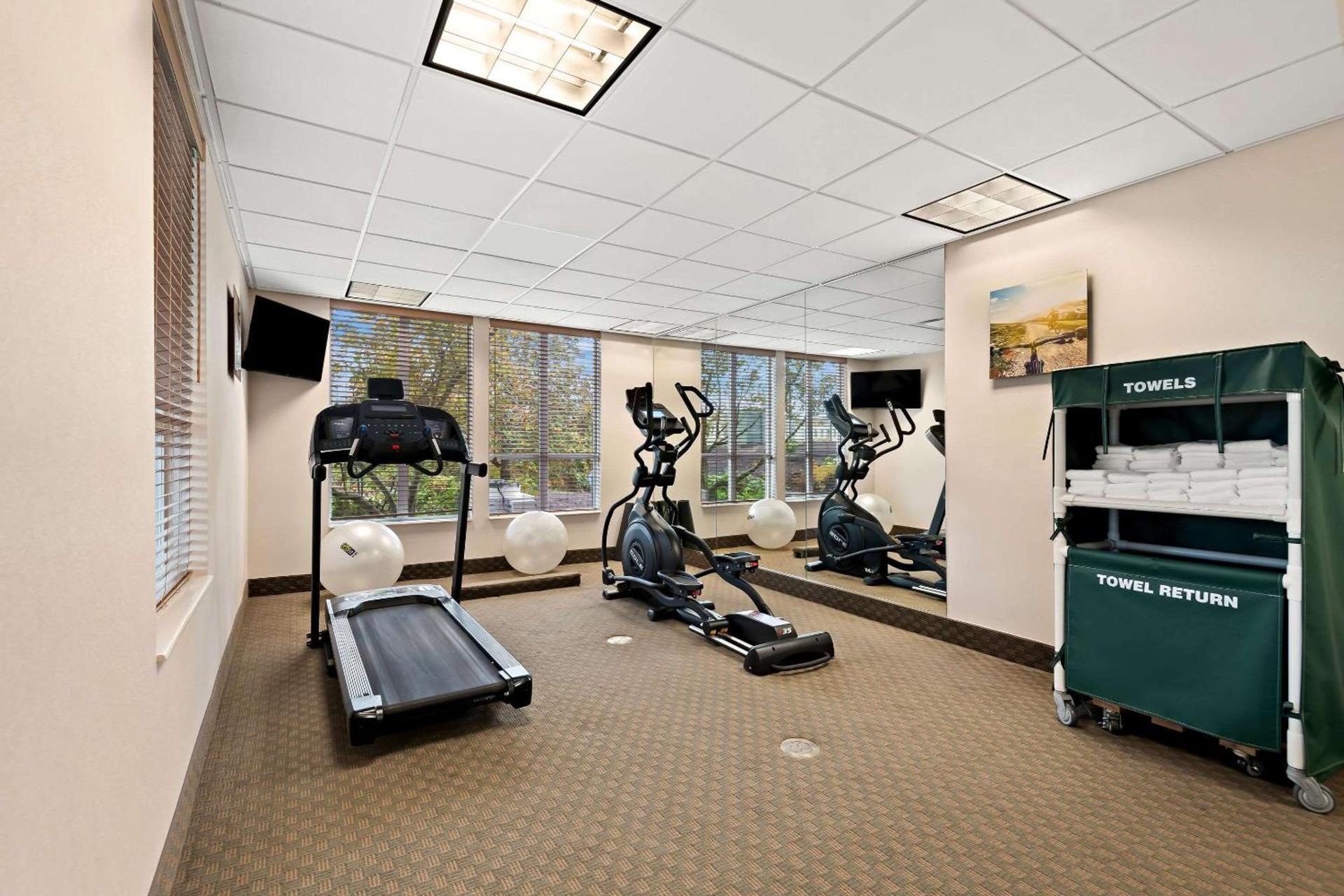 Comfort Inn & Suites Creswell photo 35