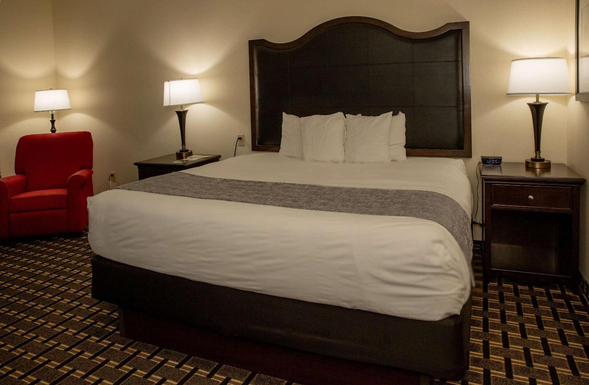 Evangeline Downs Hotel, an Ascend Collection Hotel photo 14