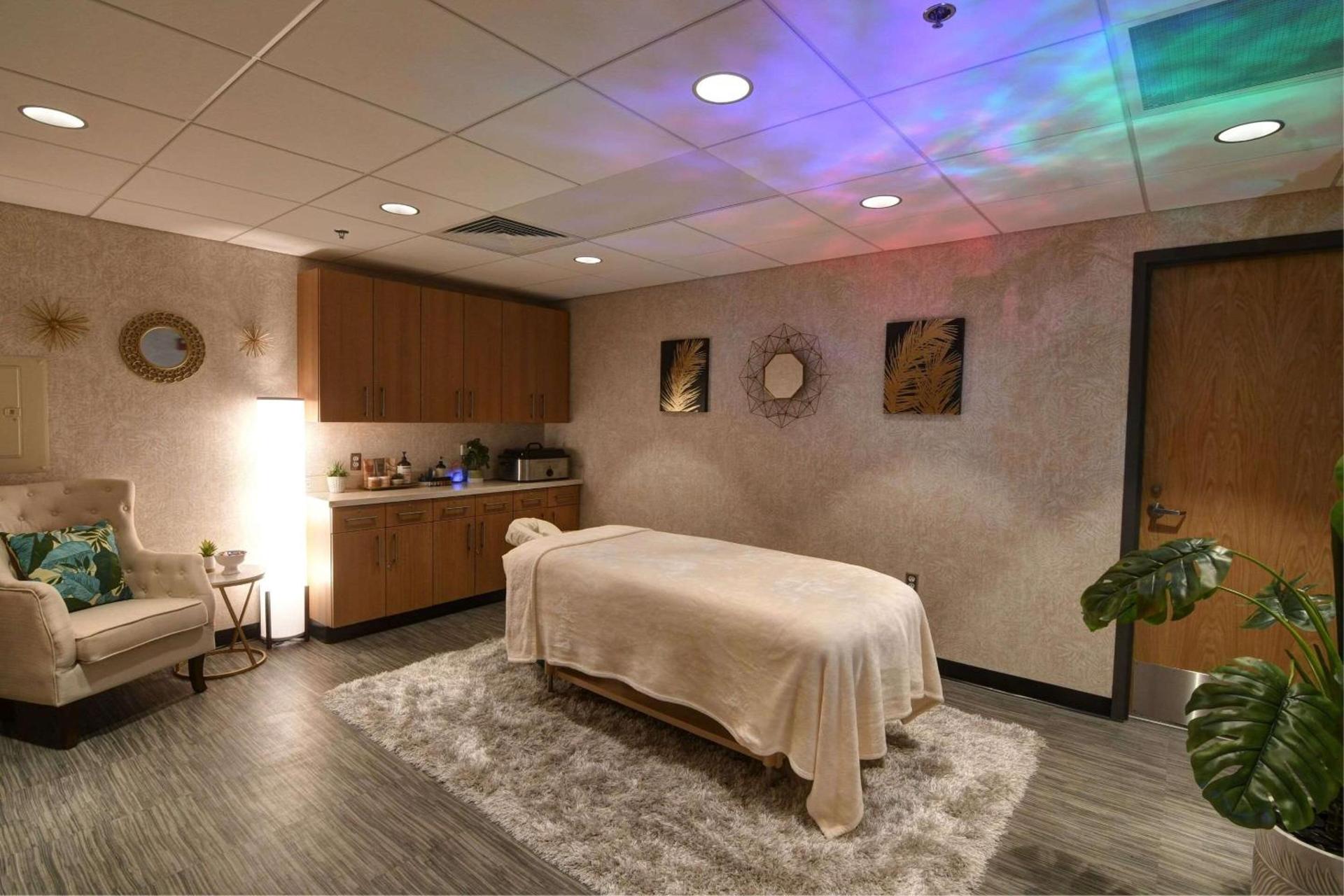 Oasis Hotel and Conv Center, an Ascend Collection Hotel photo 47