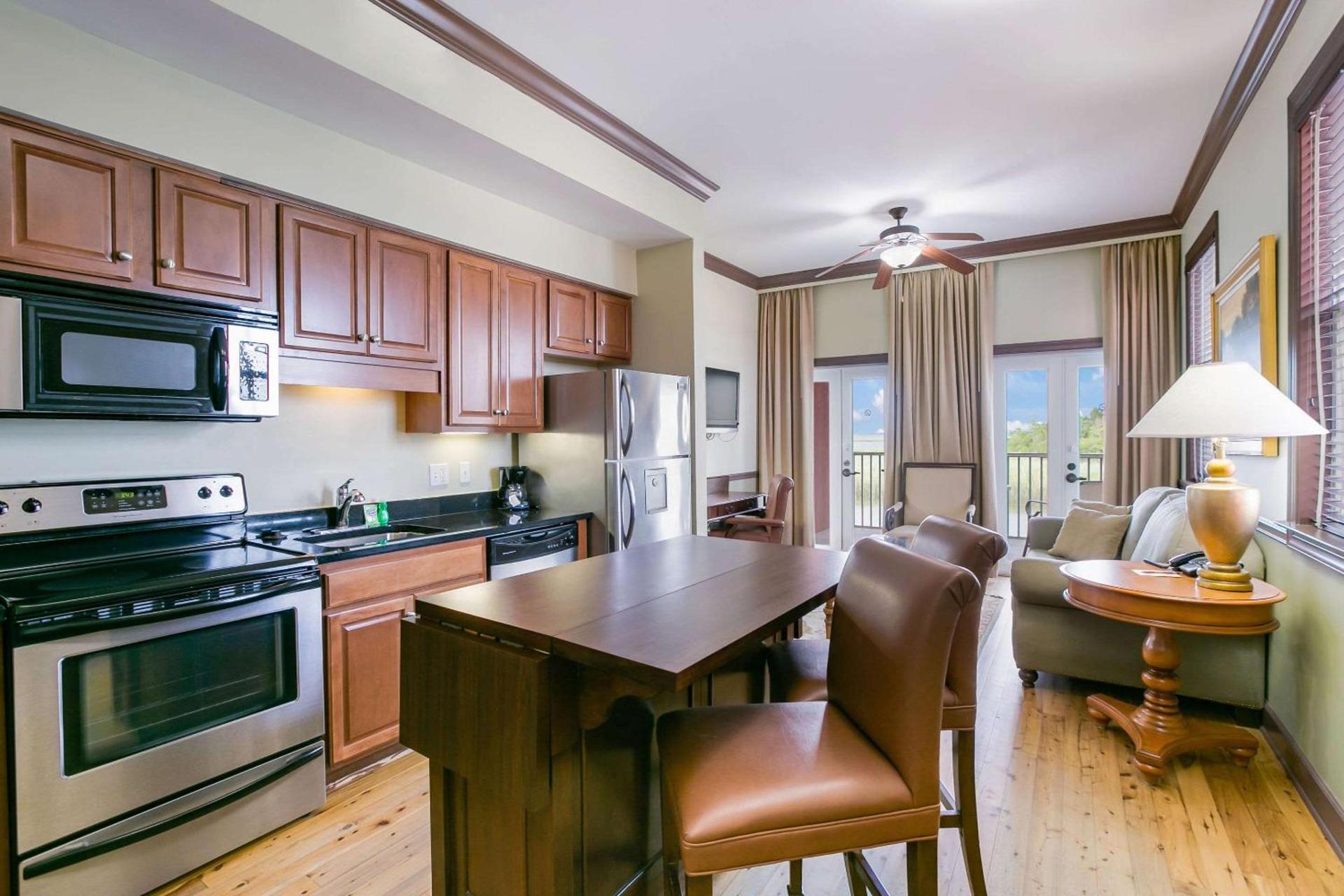 Water Street Hotel & Marina, an Ascend Collection Hotel photo 11